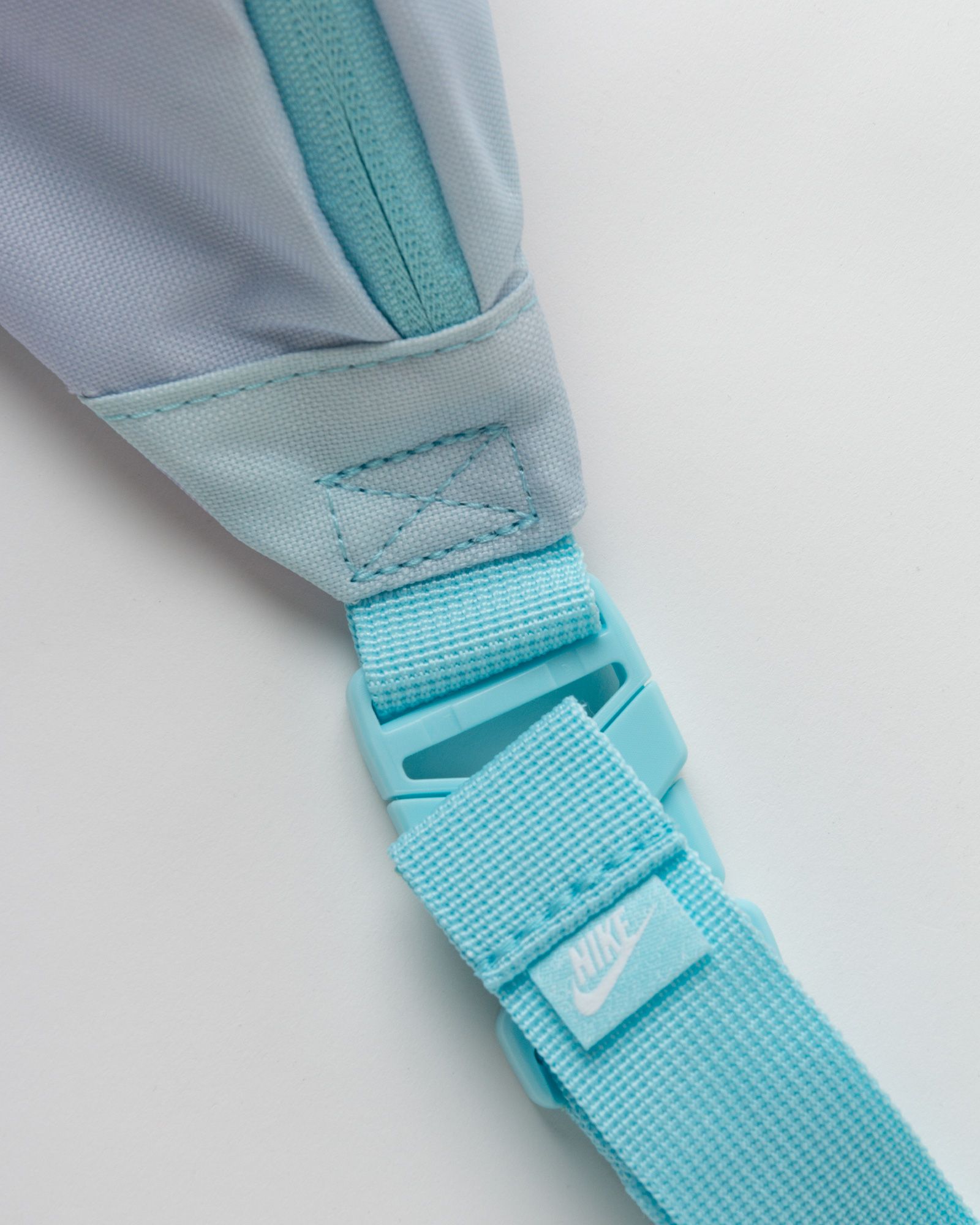 WMNS Heritage Hip Pack (Small)