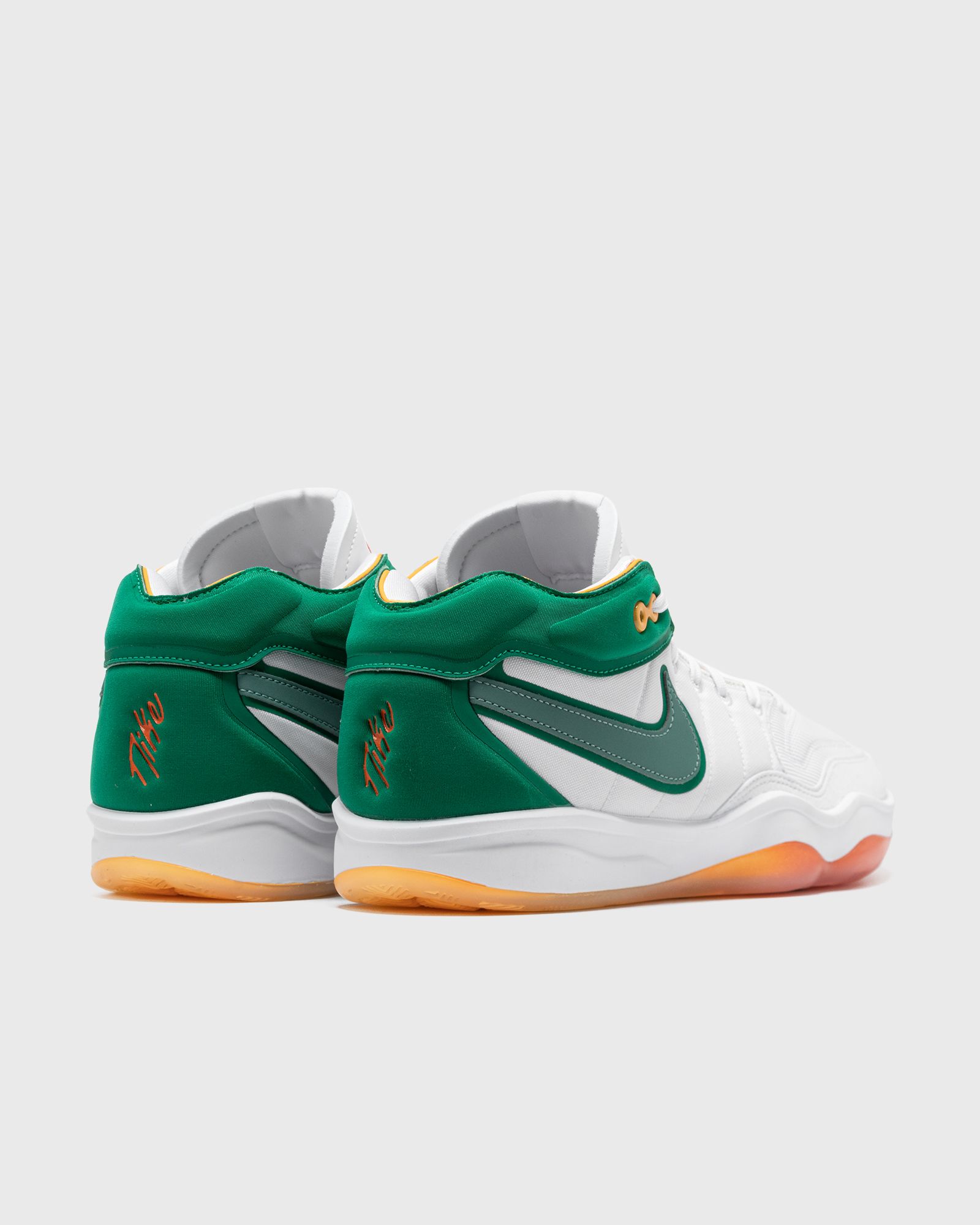 AIR ZOOM G.T. HUSTLE 2