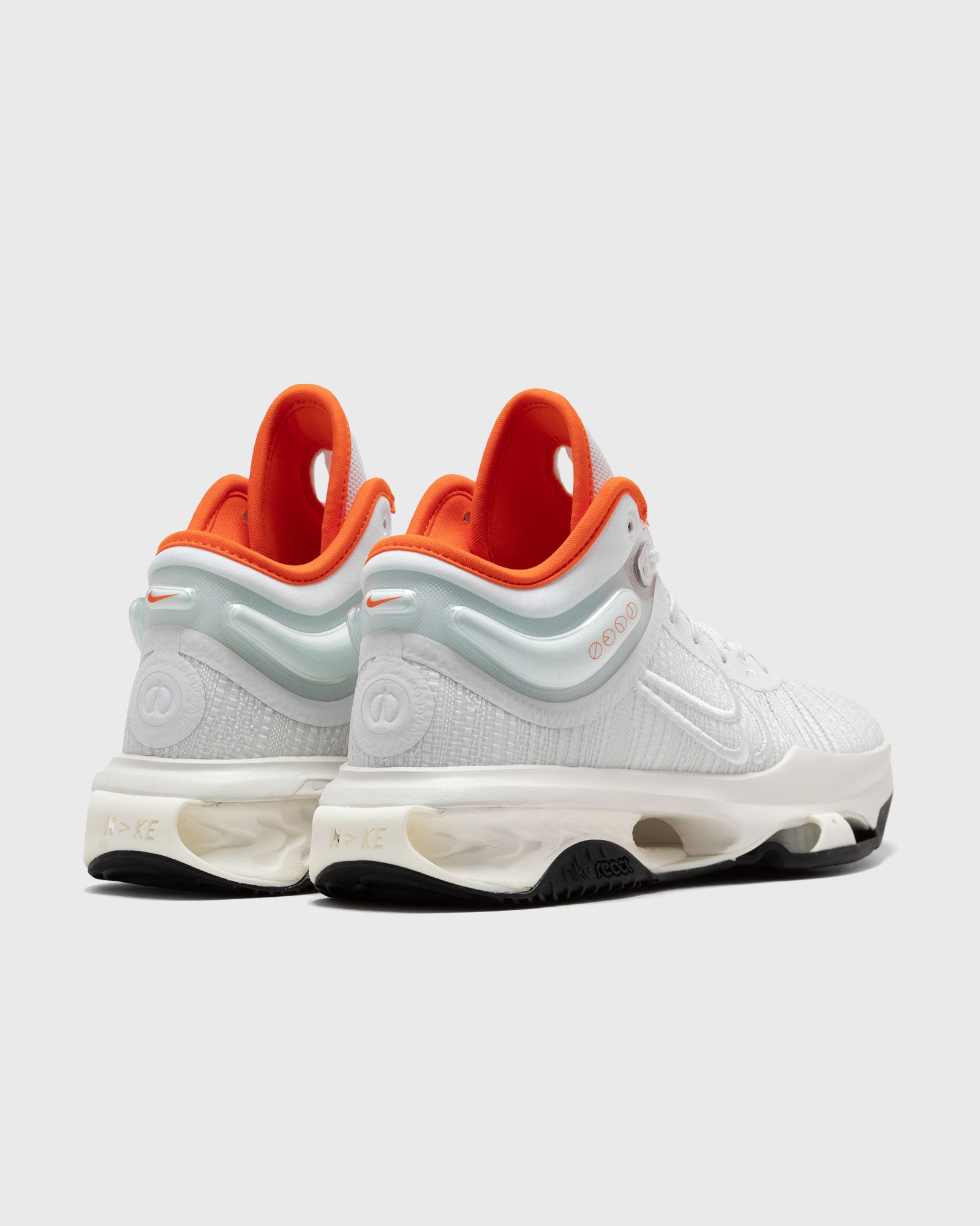 NIKE AIR ZOOM G.T. JUMP 2