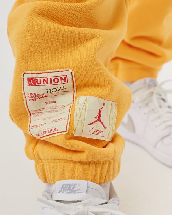 Jordan JORDAN X UNION FLEECE PANT Yellow | BSTN Store