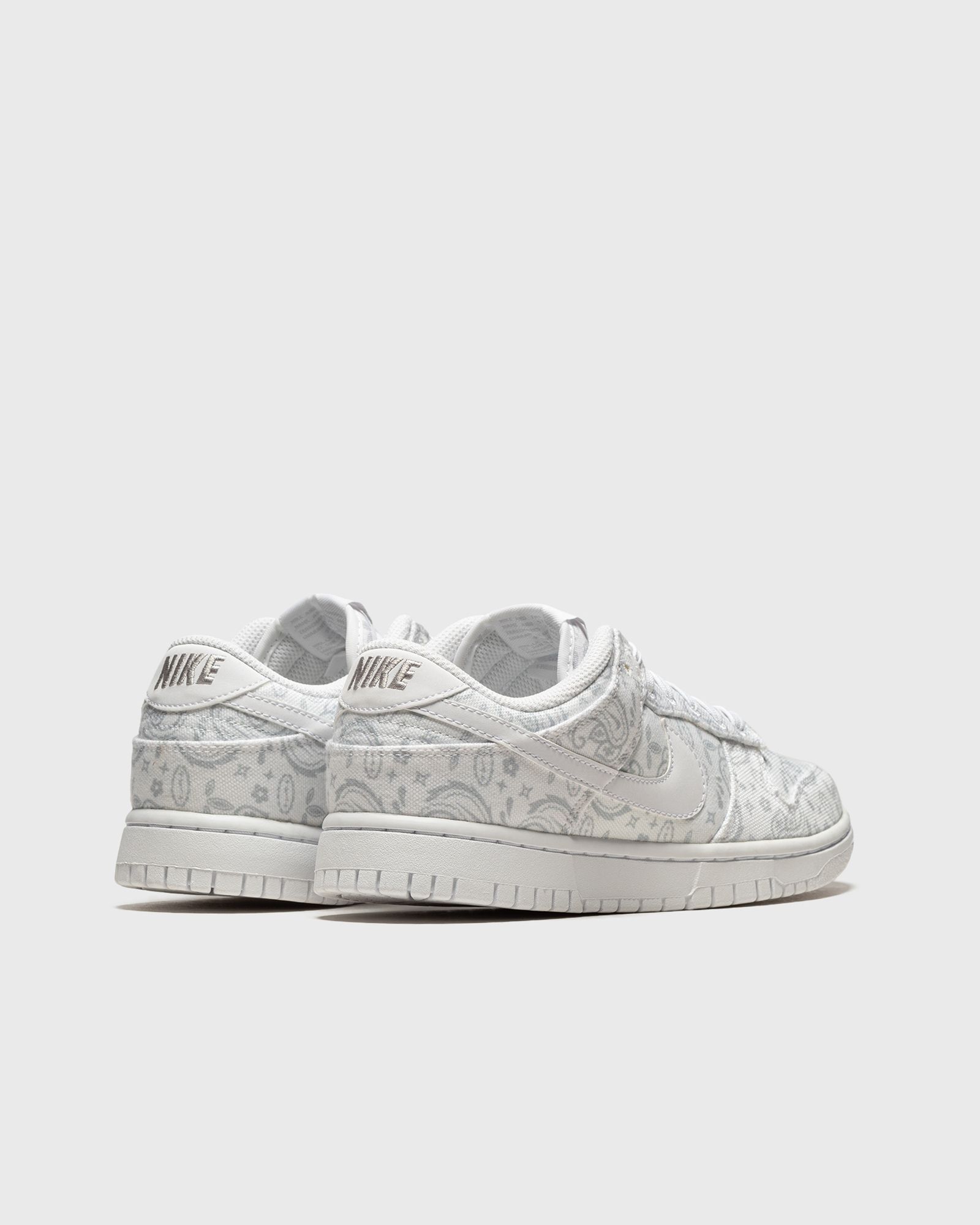 WMNS DUNK LOW ESS