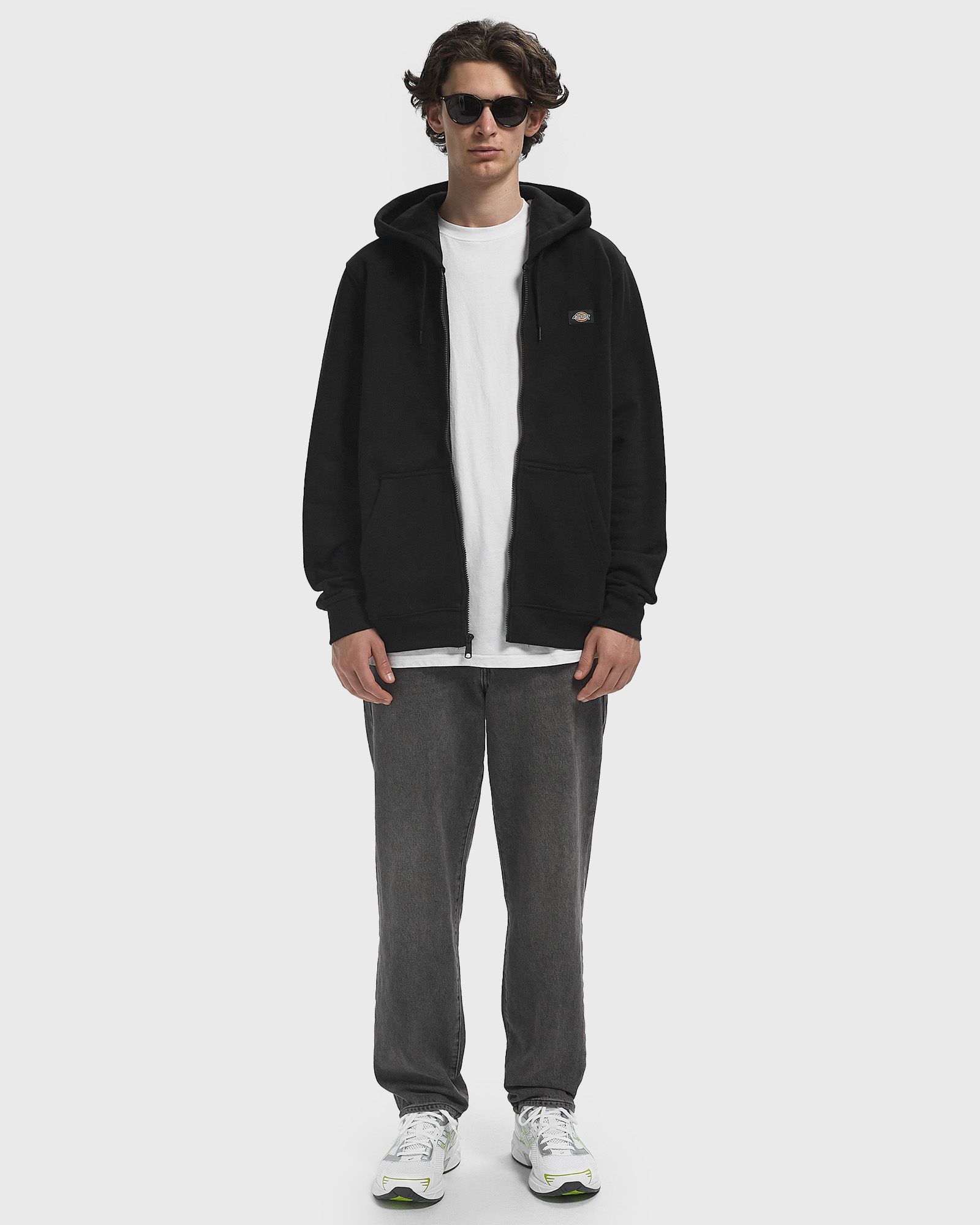 OAKPORT ZIP HOODIE