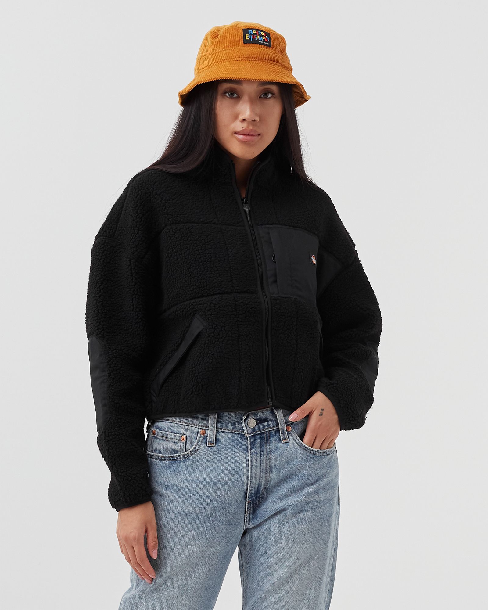 WMNS RED CHUTE SHERPA