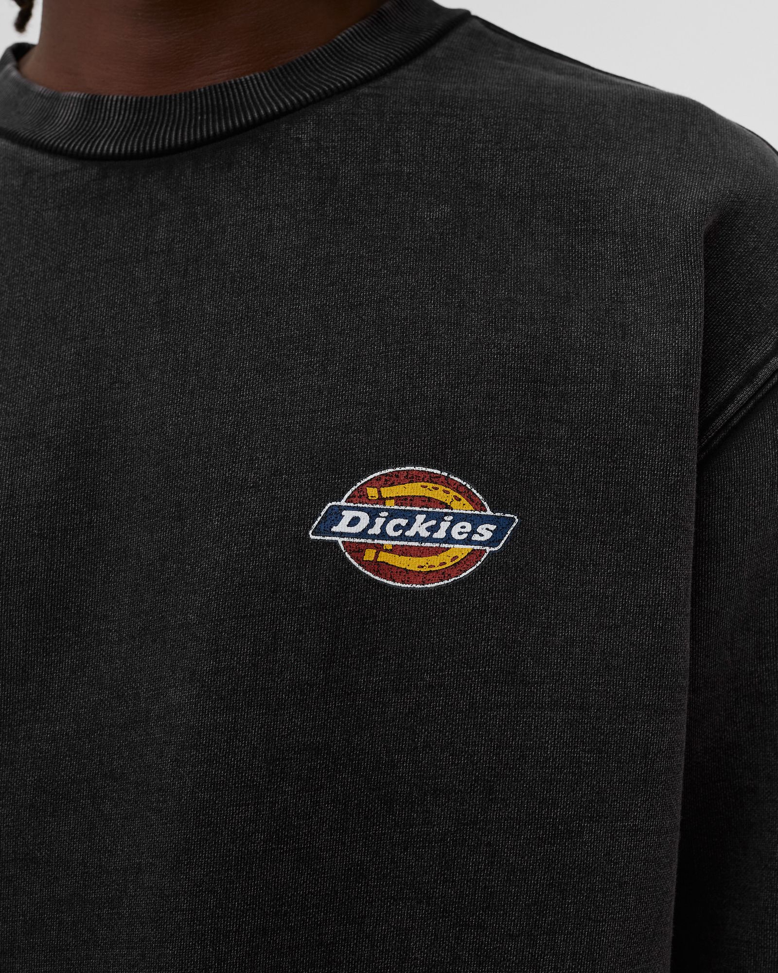 ICON WASHED SWEATSHIRT