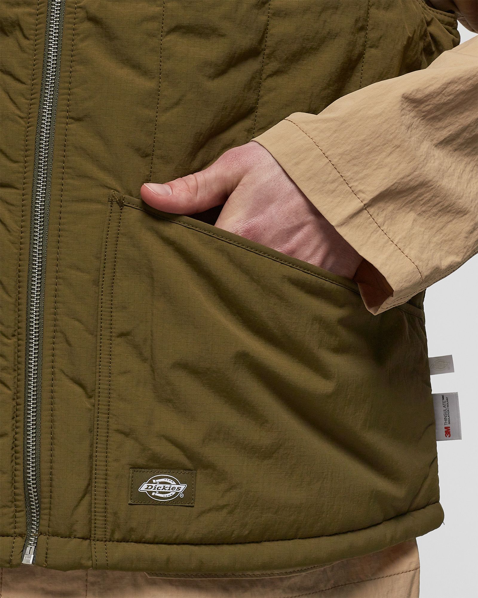 DELIVERY VEST MILITARY