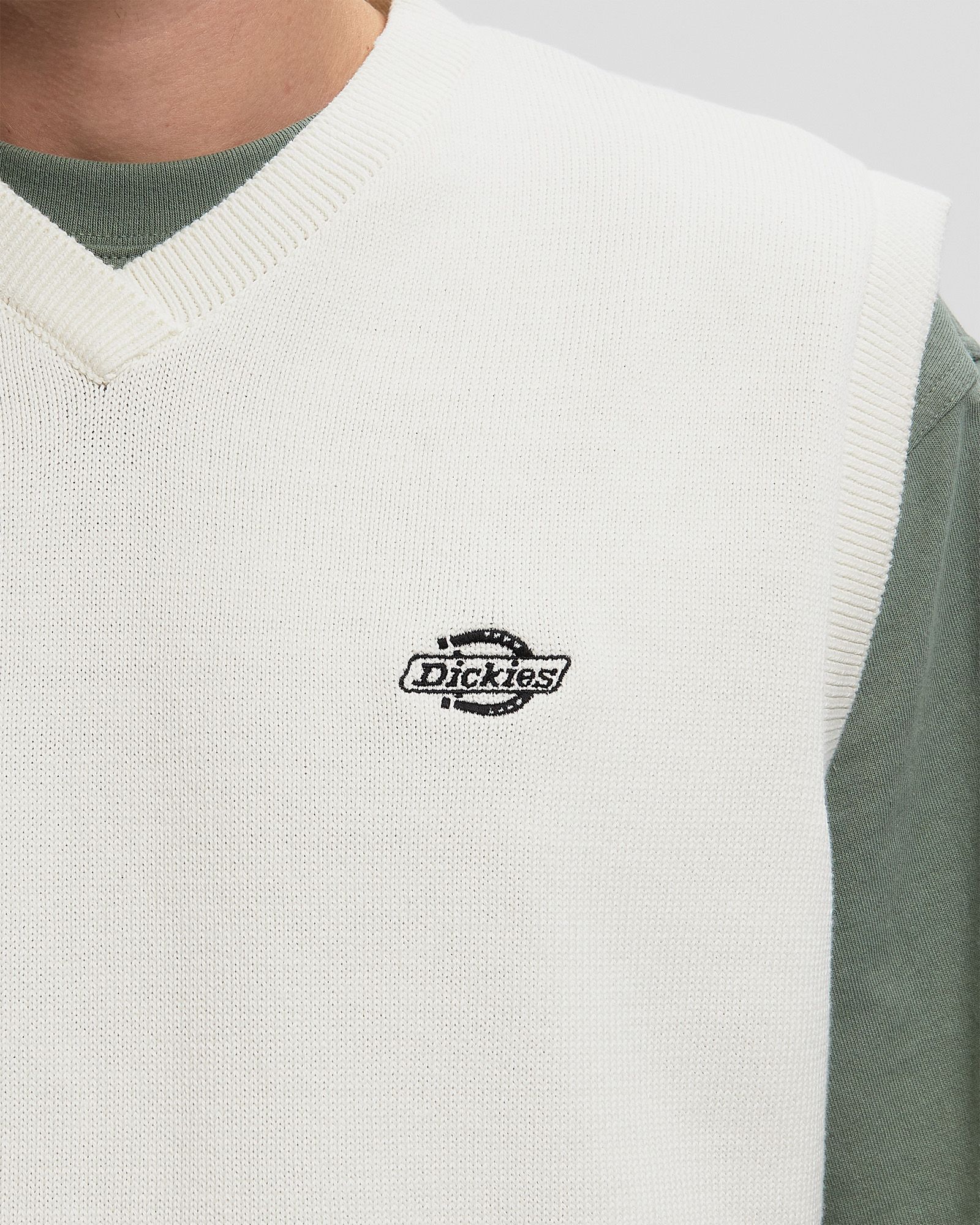 SUMMERDALE SWEATER VEST