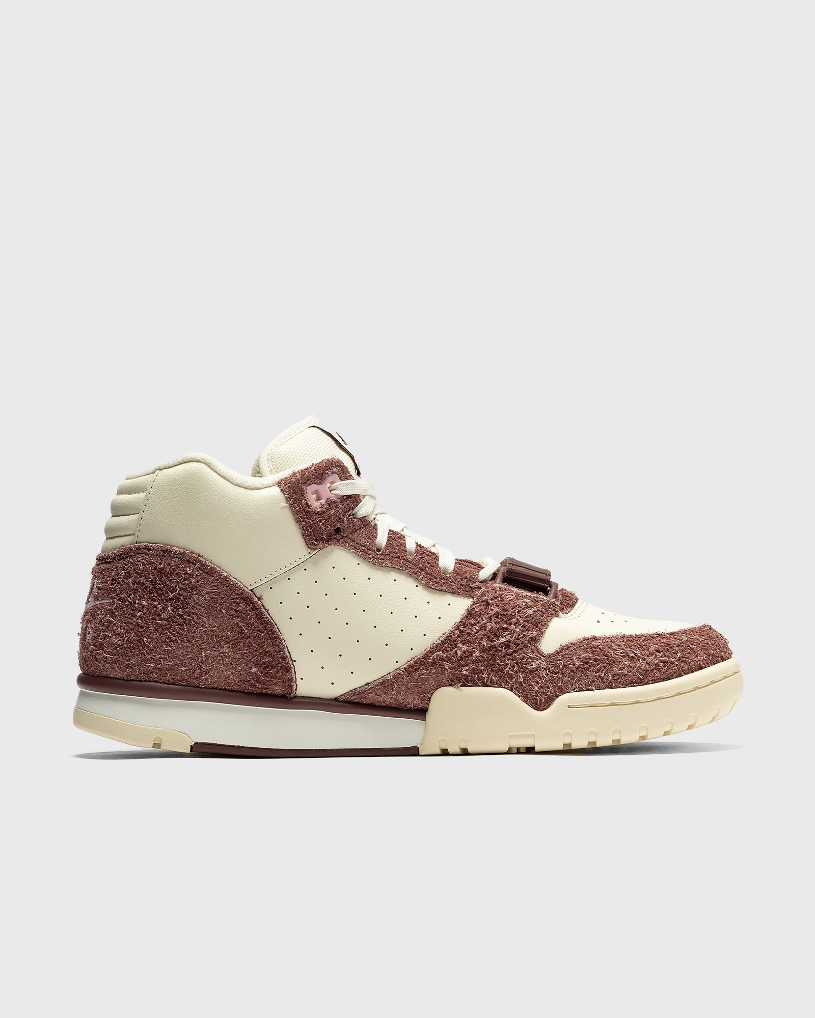 Air Trainer 1 'Valentine's day'