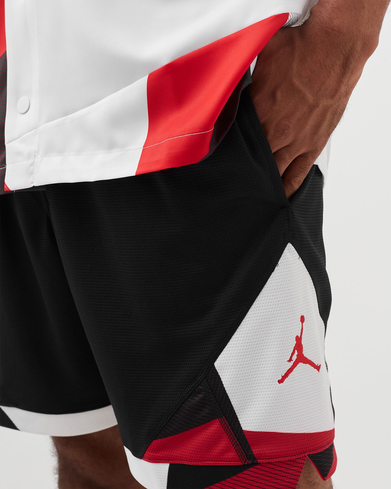 DIAMOND SHORT QUAI 54