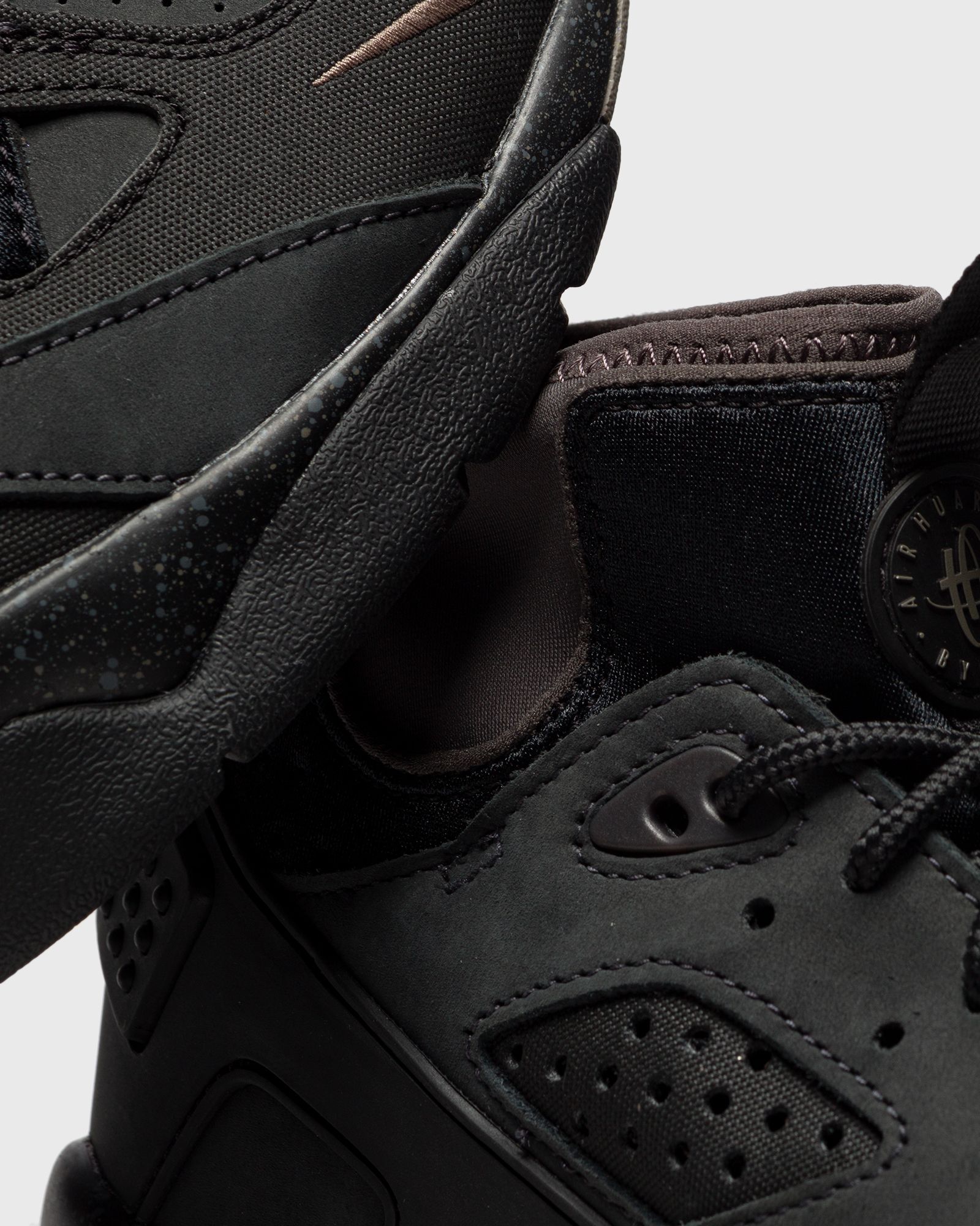 ACG Air Mowabb 'OLIVE GREY'