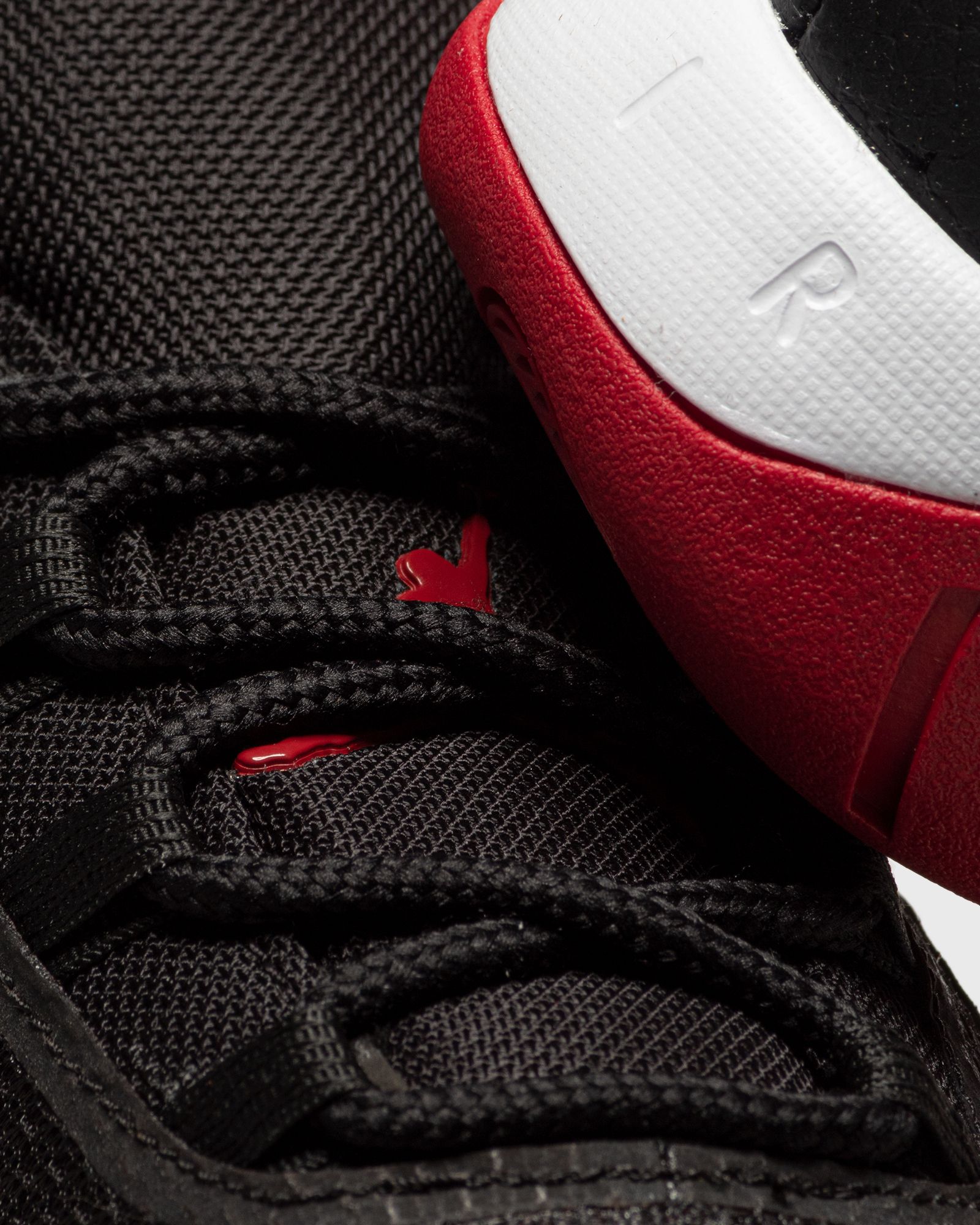 Air Jordan 11 CMFT Low (GS)