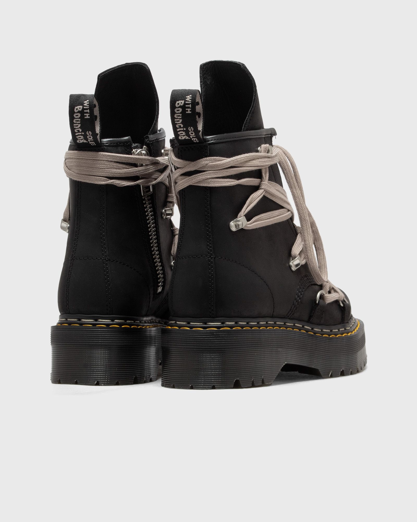 x DR. MARTENS 1460 QUAD SOLE MEGALACE® BOOT