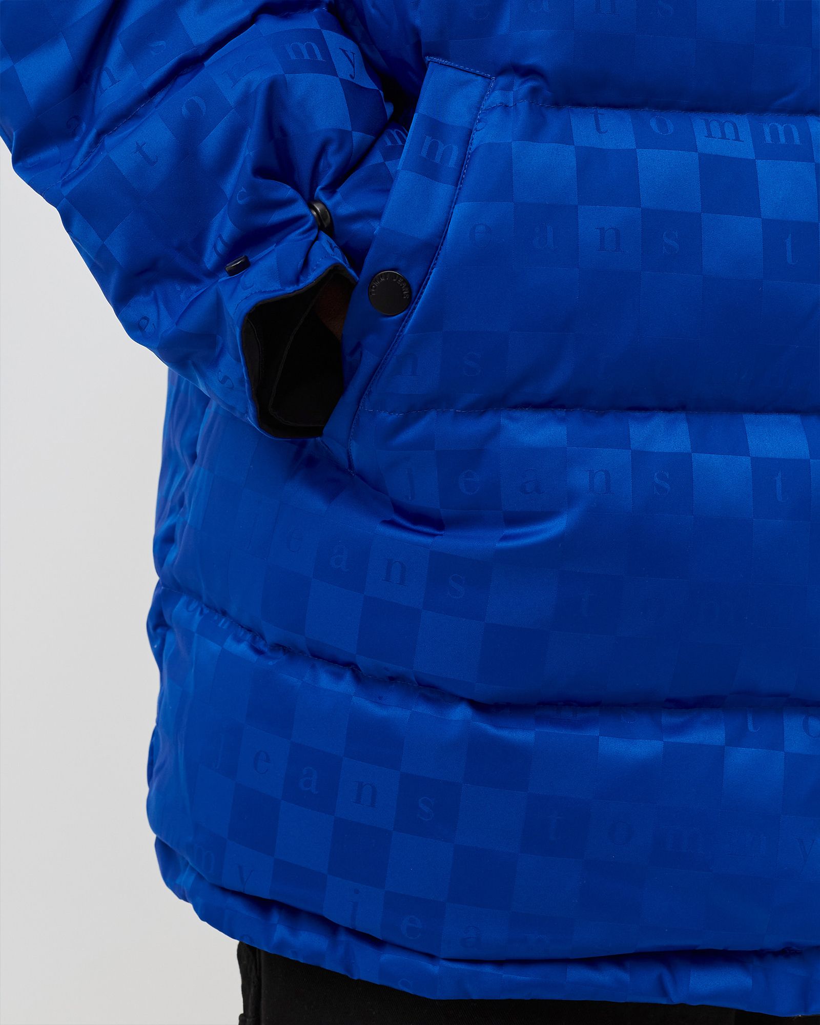 REV MONOGRAM FLAG PARKA