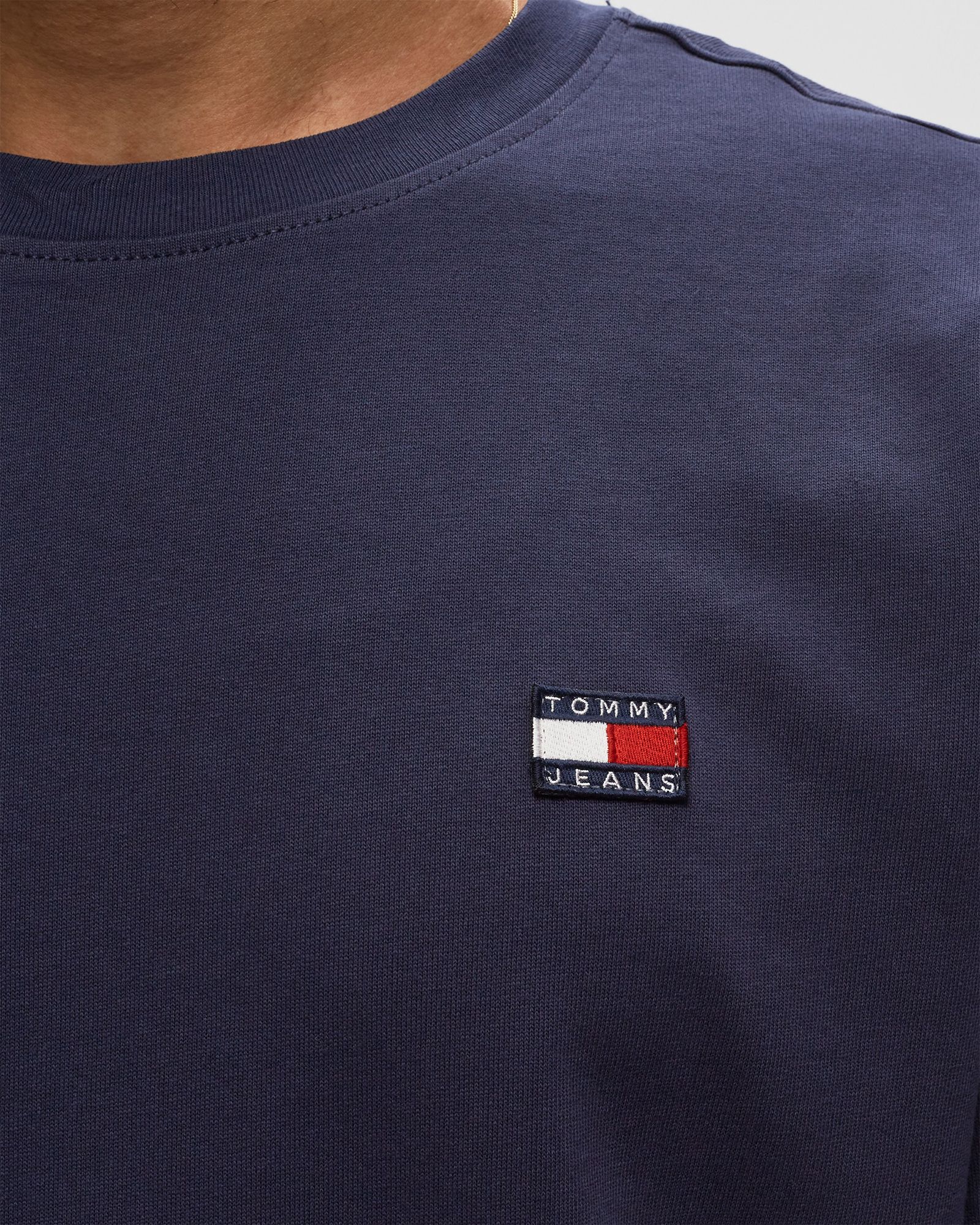 CLASSIC TOMMY XS BADGE TEE