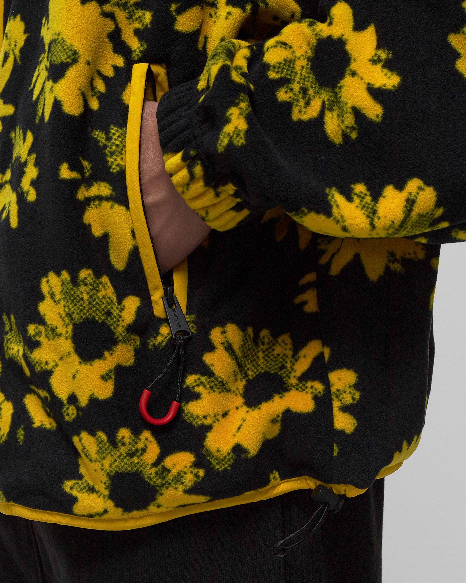 TOMMY X AWAKE POLAR FLEECE