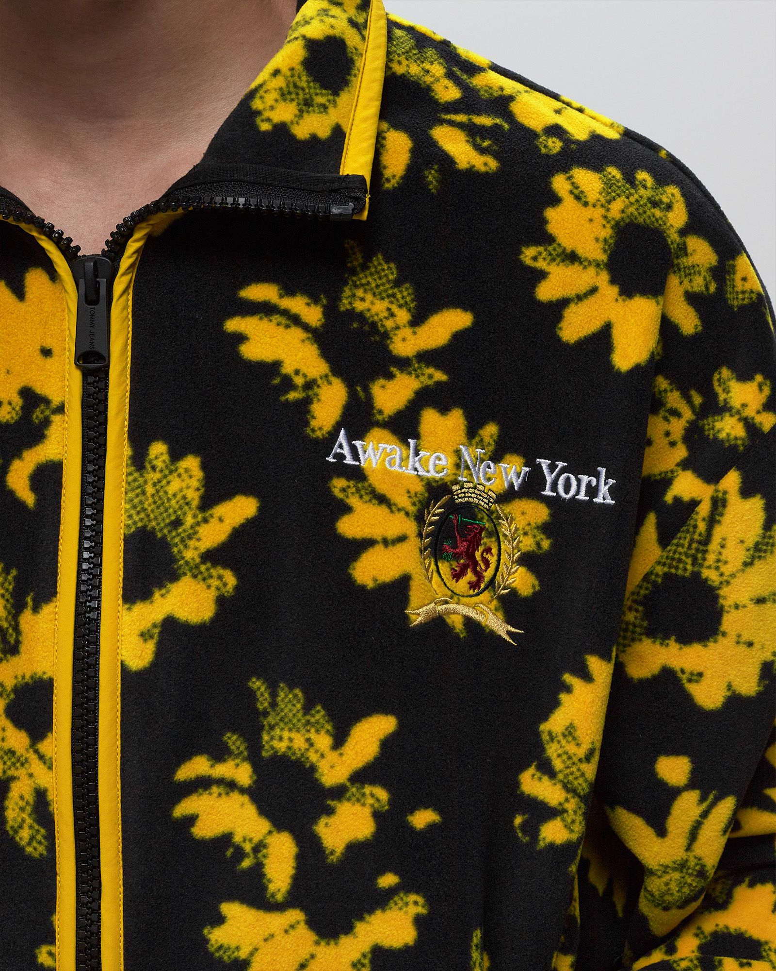 TOMMY X AWAKE POLAR FLEECE