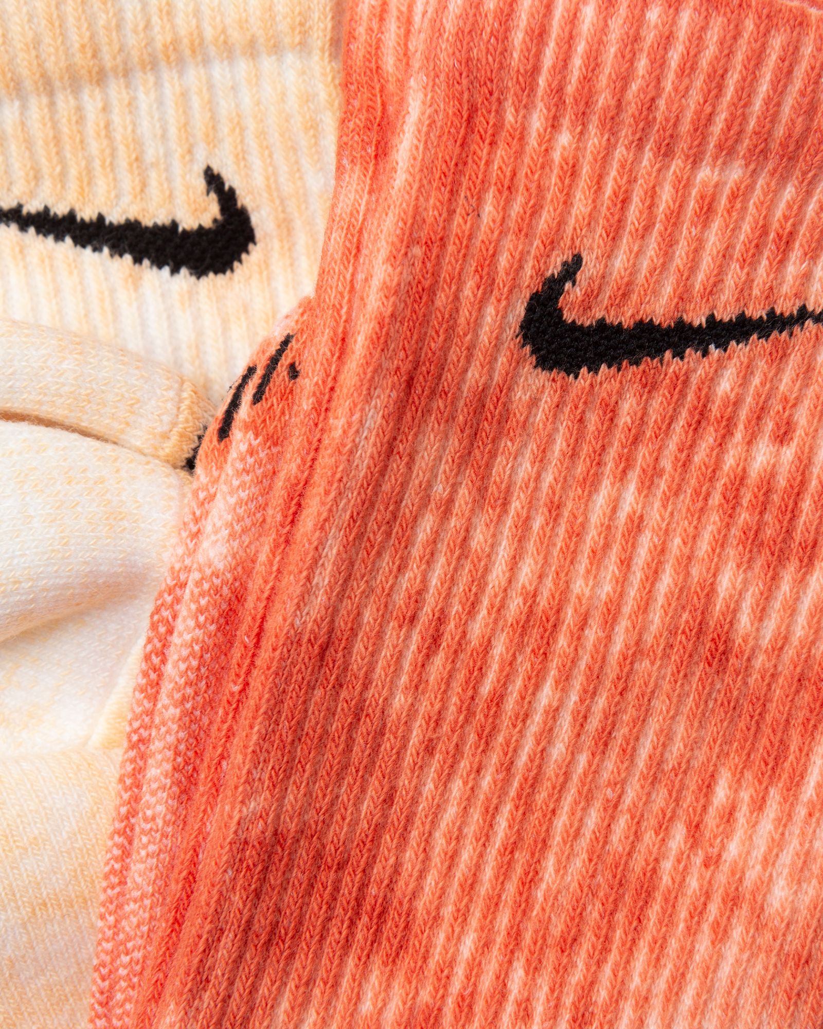 Everyday Plus Cushioned Tie-Dye Crew Socks (2 Pairs)