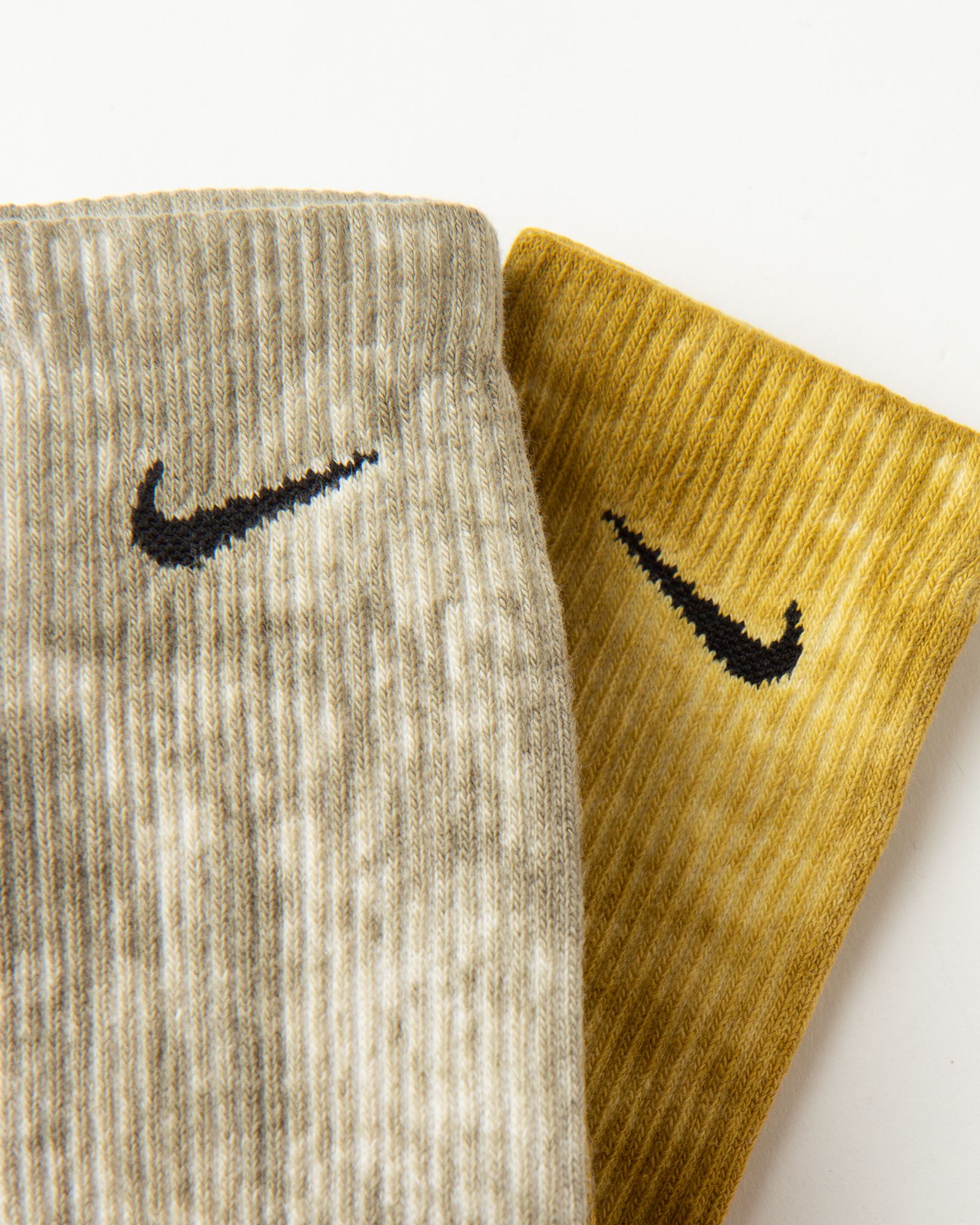 Everyday Plus Cushioned Tie-Dye Crew Socks (2 Pairs)