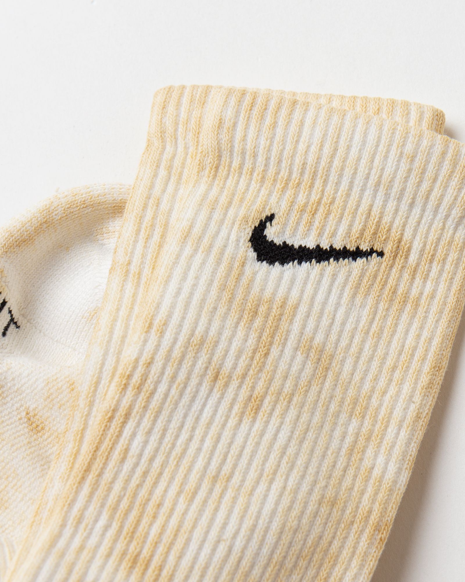 Cushioned Tie-Dye Crew Socks (2 Pairs)