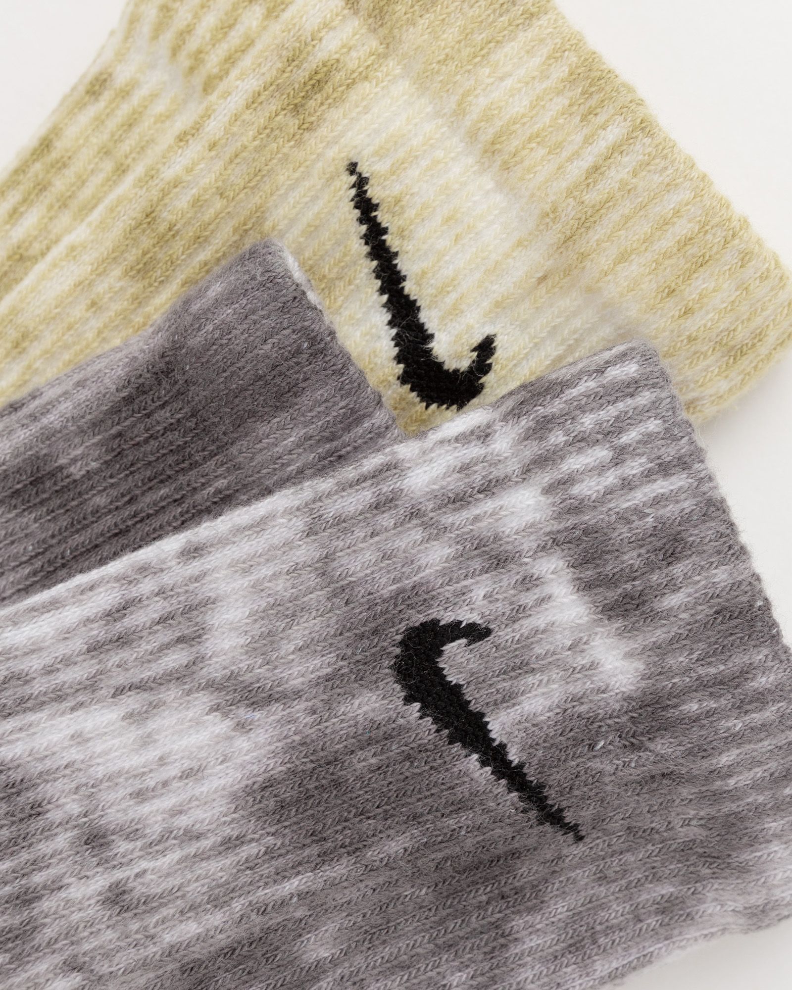 Everyday Plus Cushioned Tie-Dye Crew Socks (2 Pairs)