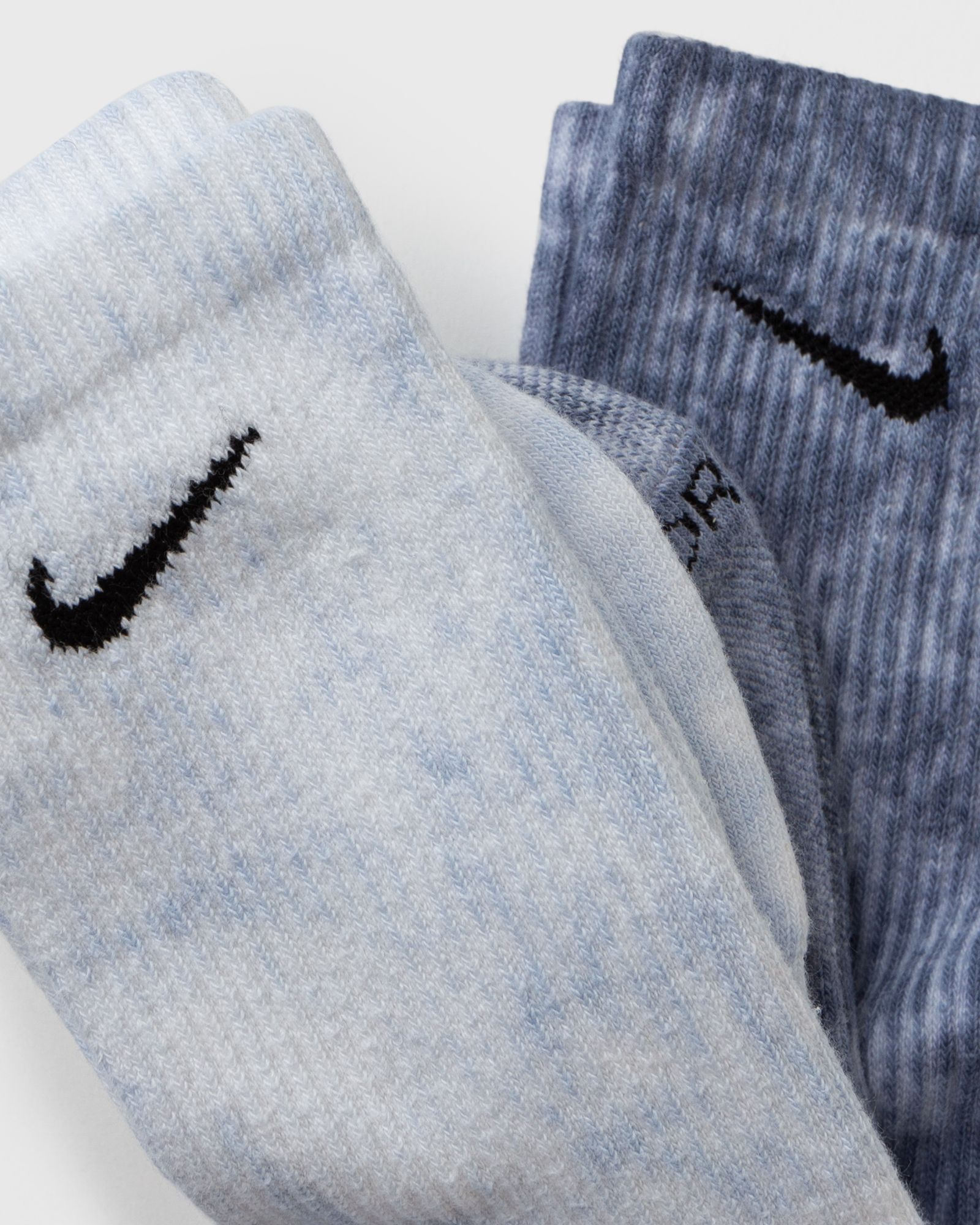 Everyday Plus Cushioned Tie-Dye Crew Socks (2 Pairs)