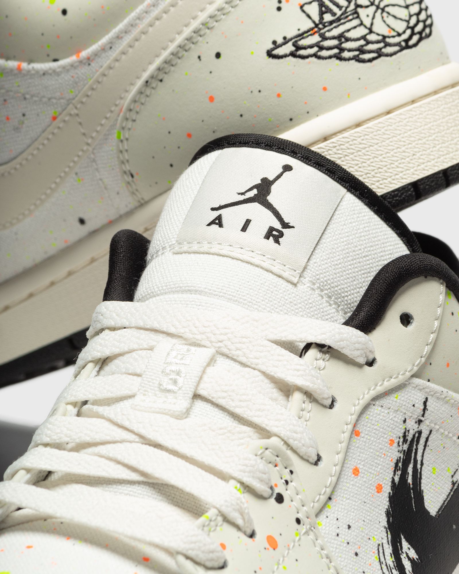 Air Jordan 1 Low SE 'Brushstroke'