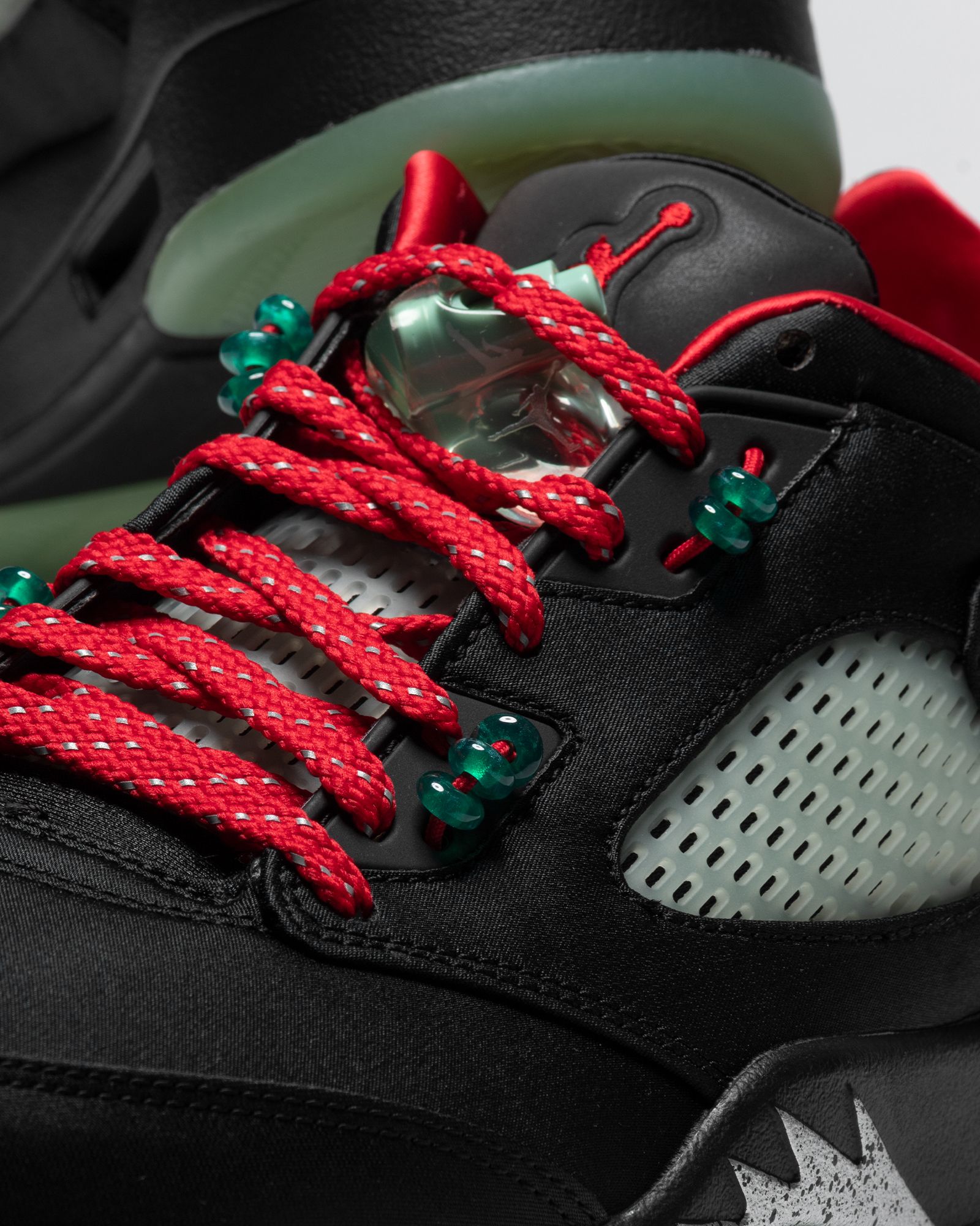 Air Jordan 5 Retro Low SP x CLOT