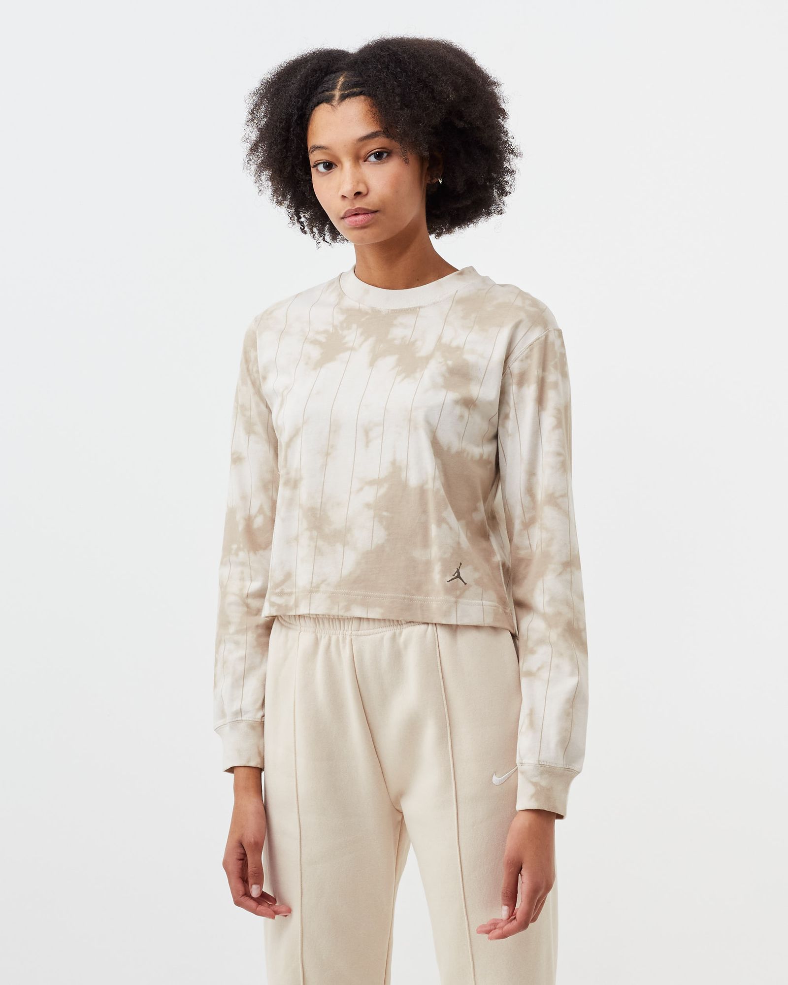 WMNS Jordan (Her)itage Long-Sleeve T-Shirt