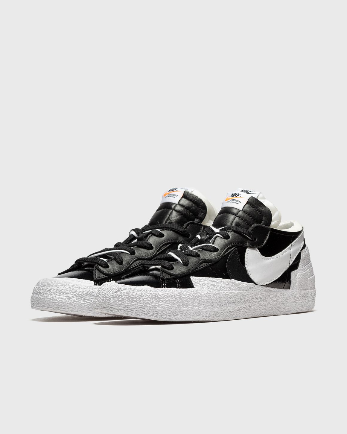 Bstn sacai hotsell