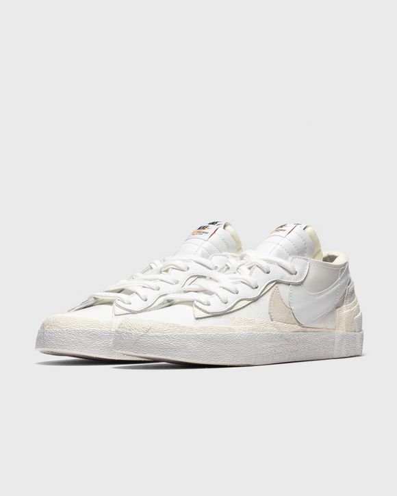 nike blazer sacai low white