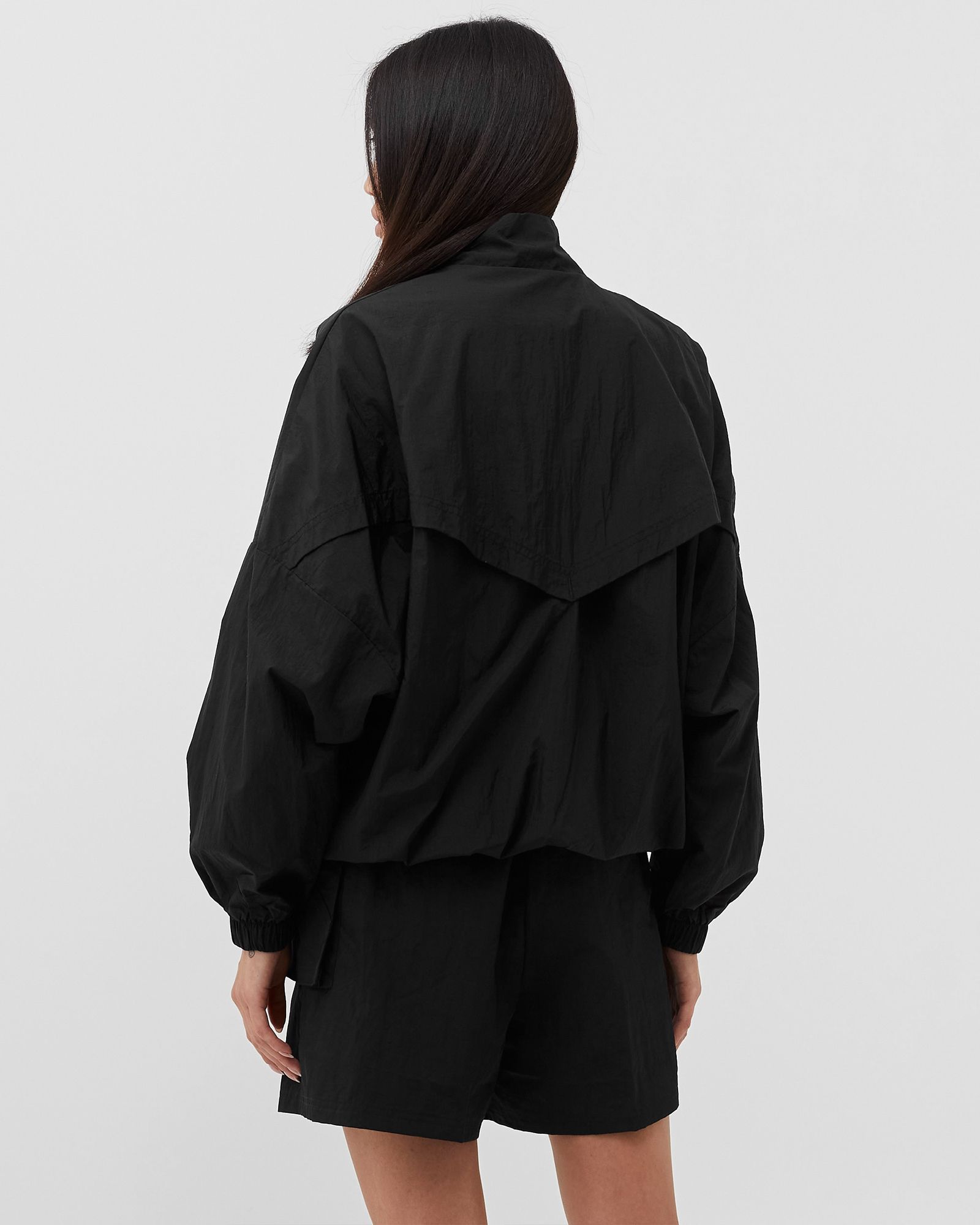 WMNS Essential Windrunner Woven Jacket