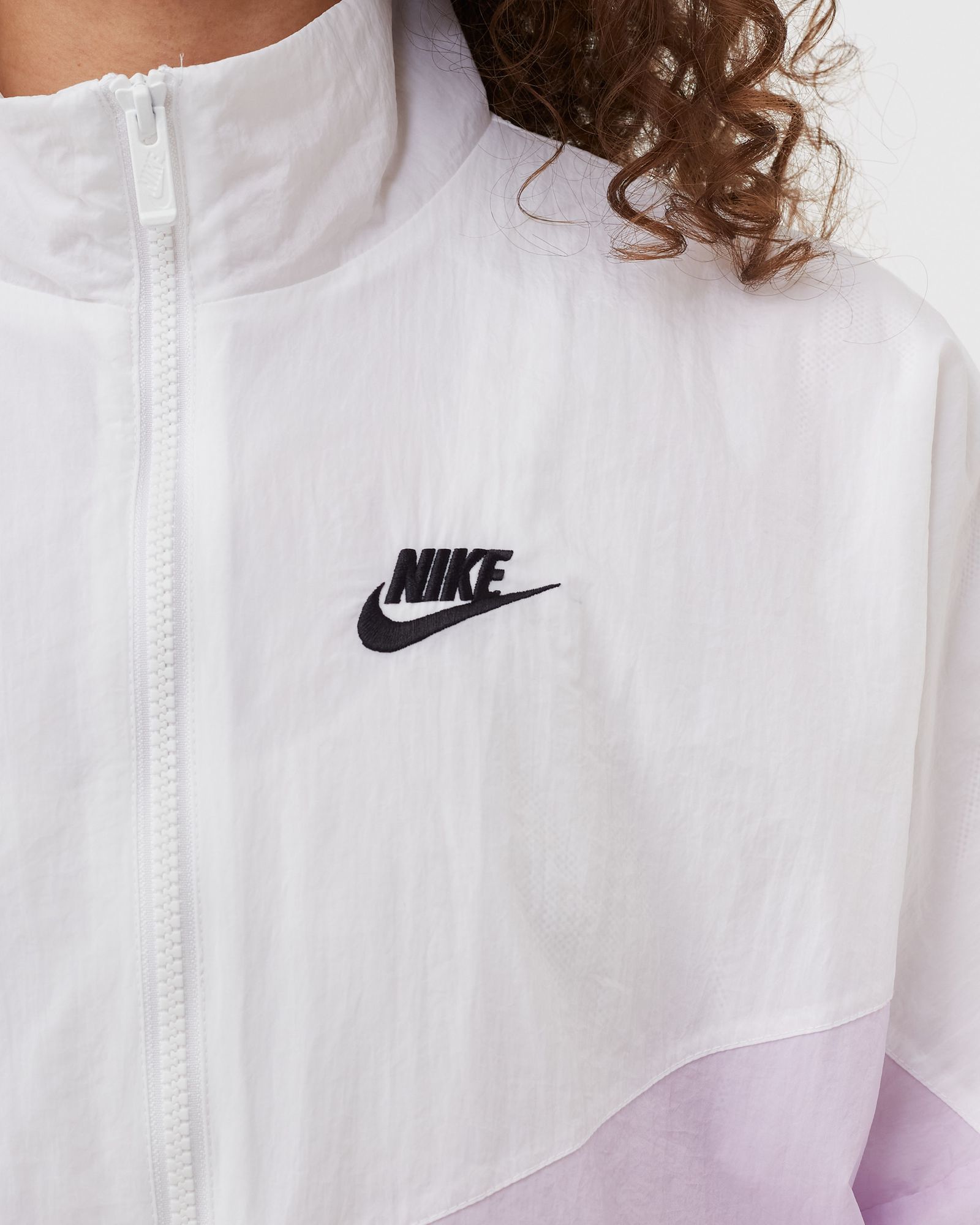 WMNS Essential Windrunner Woven Jacket