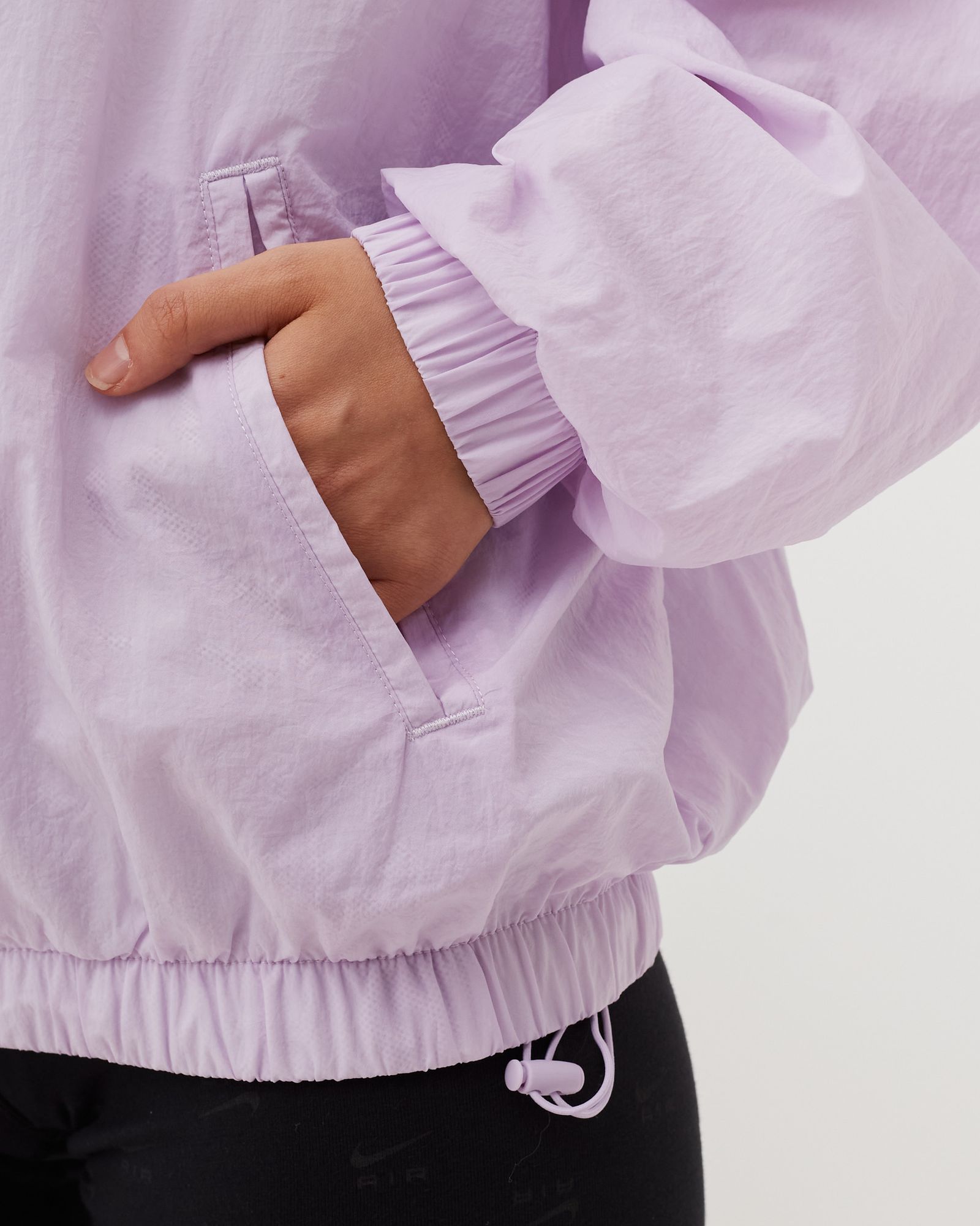 WMNS Essential Windrunner Woven Jacket