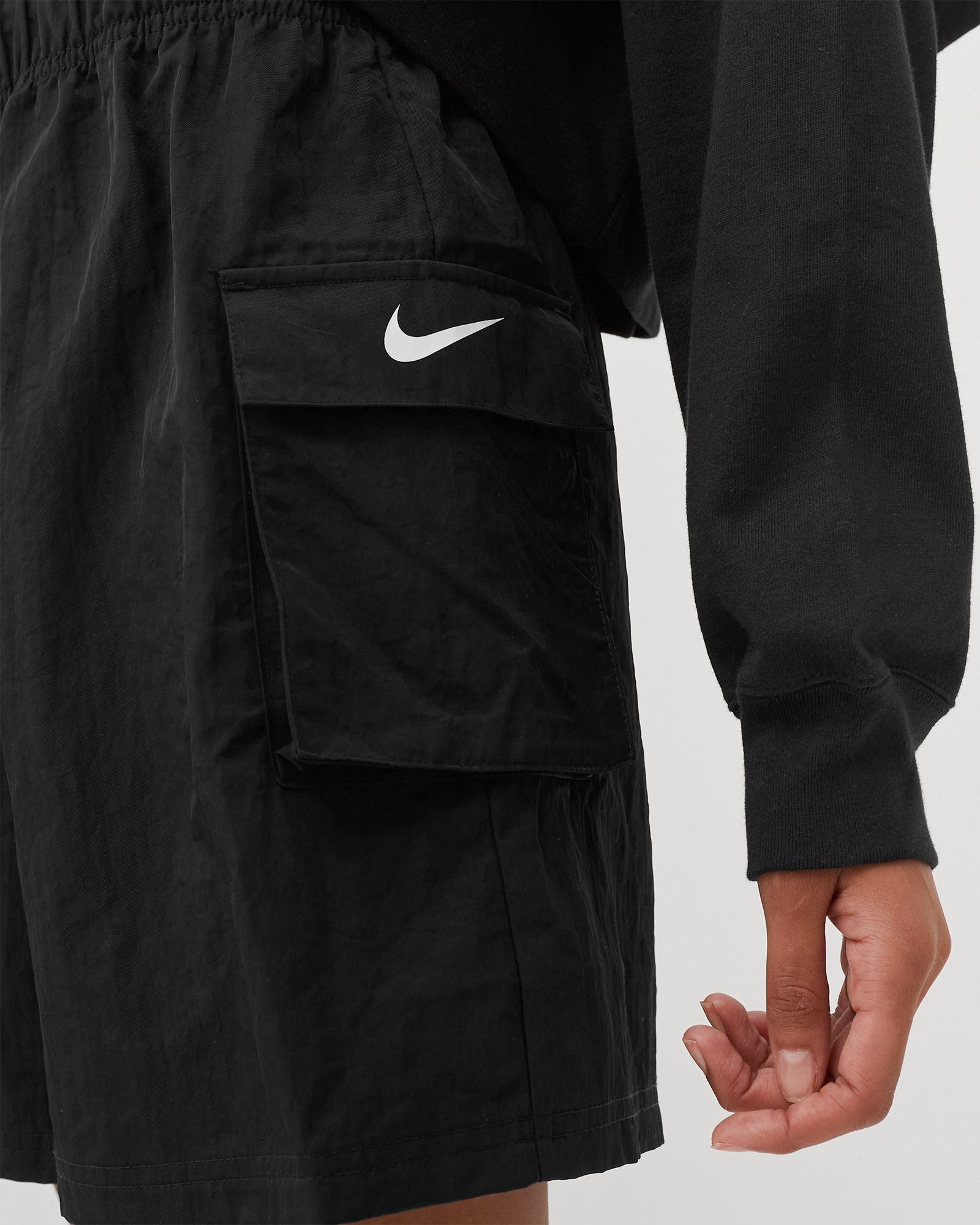 WMNS Woven High-Rise Shorts