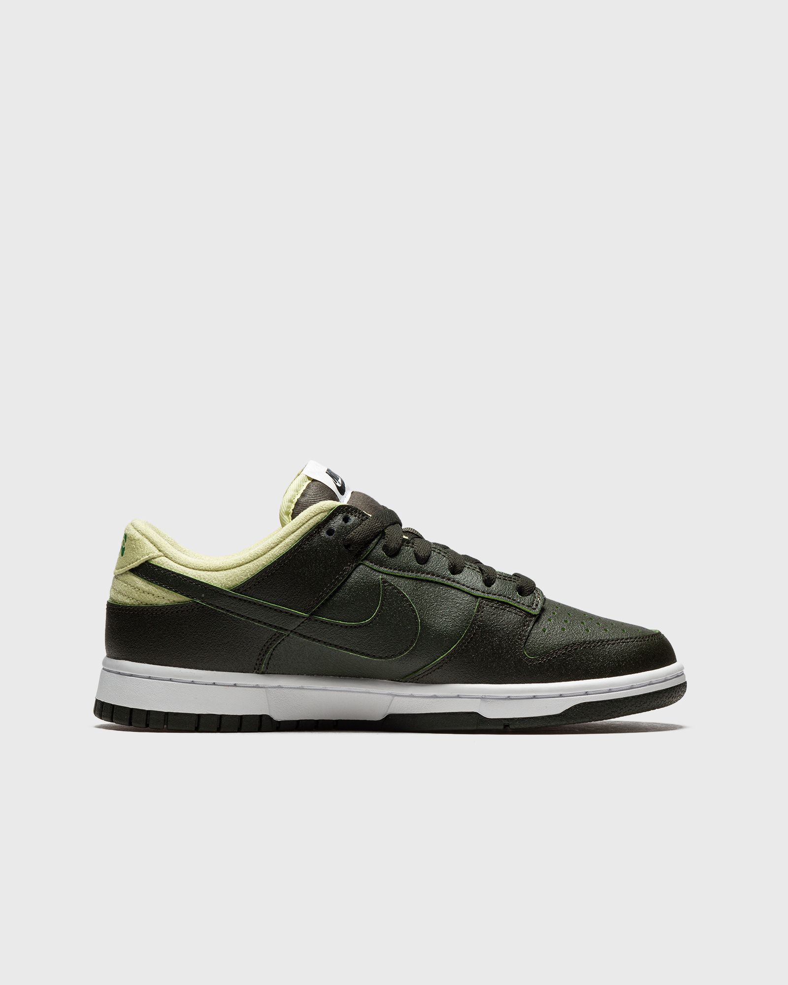 WMNS DUNK LOW LX "Avocado"