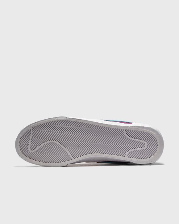 sacai x KAWS Blazer Low 'Purple Dusk'