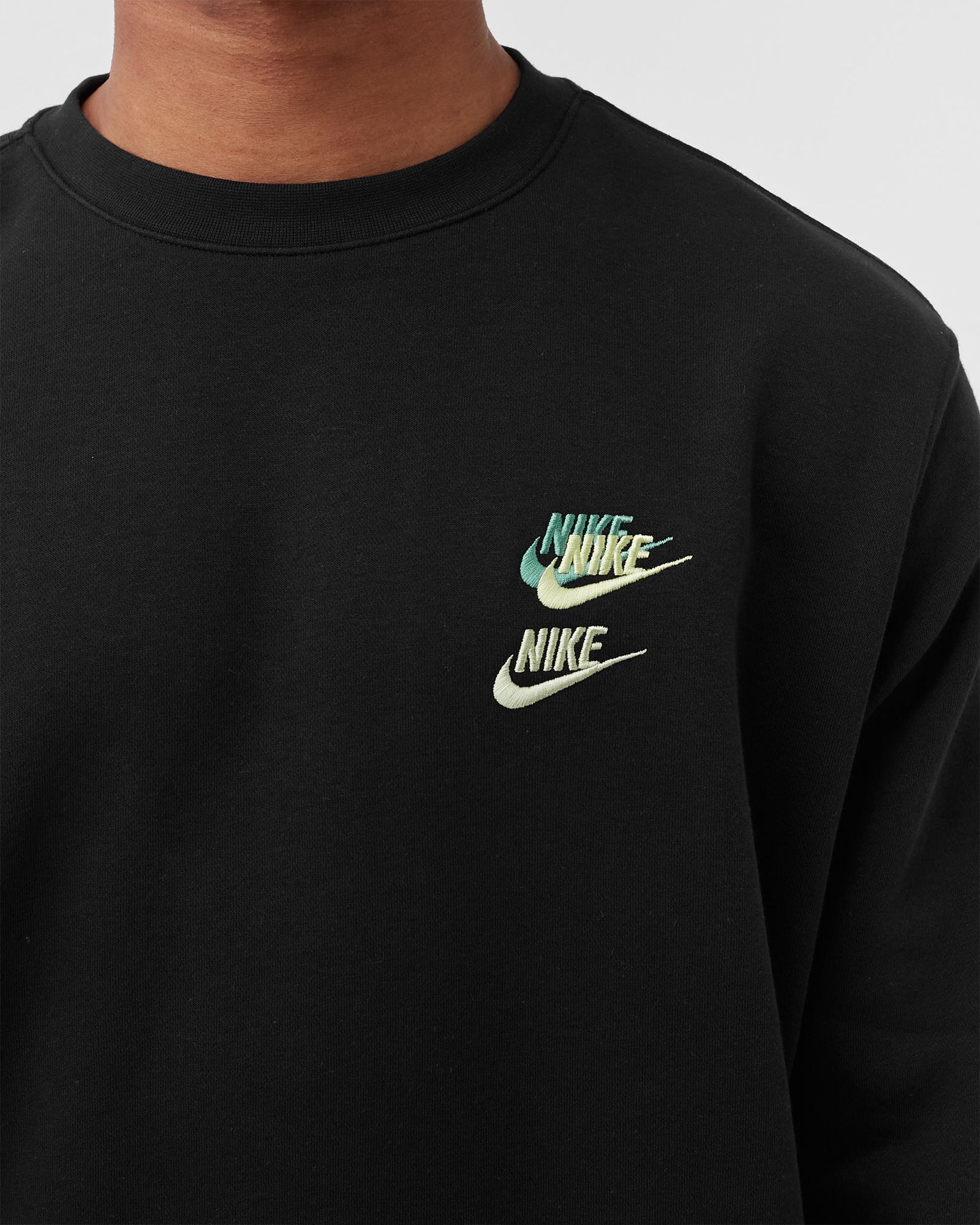 Essentials+ Golf Sweatshirt