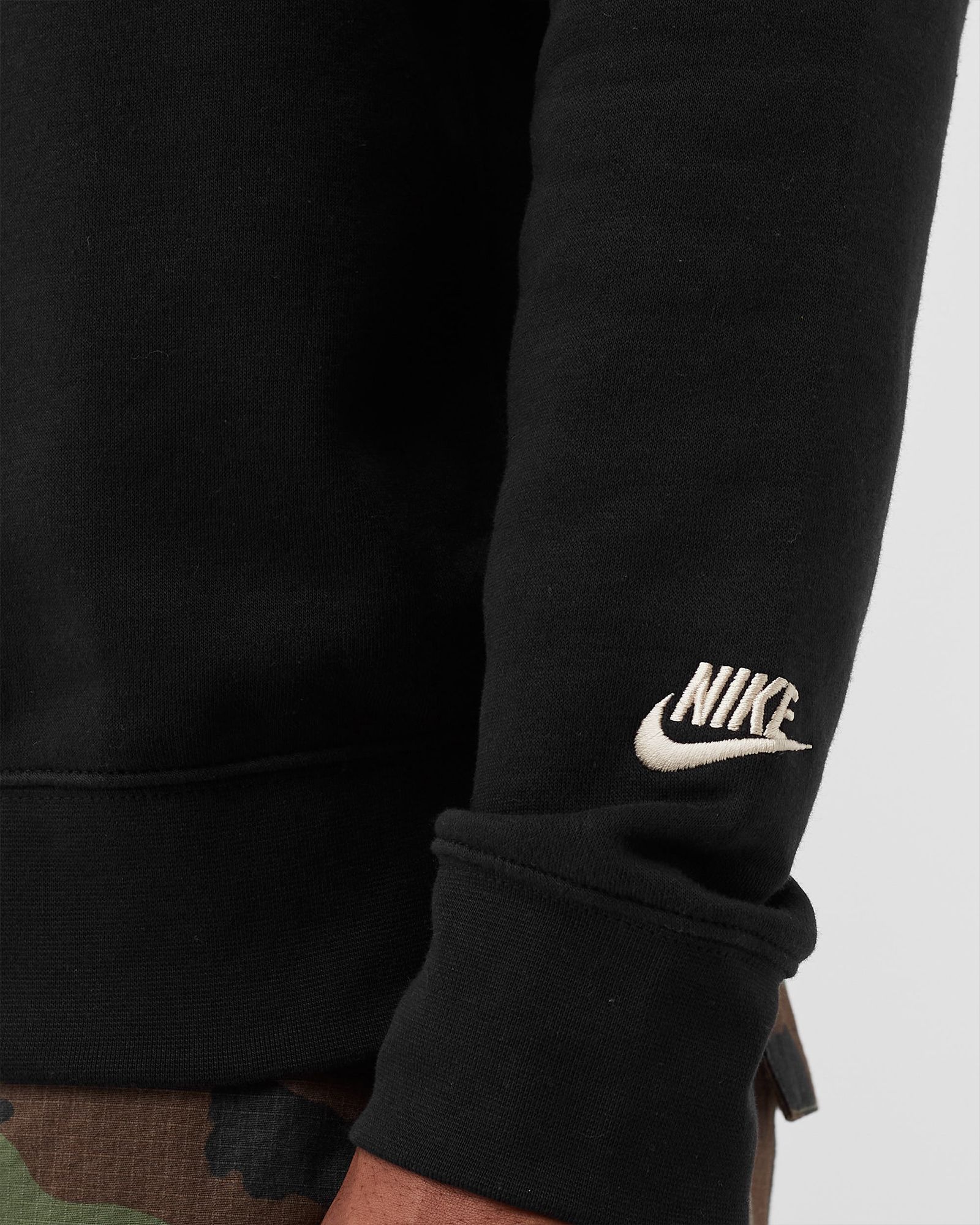 Essentials+ Golf Sweatshirt