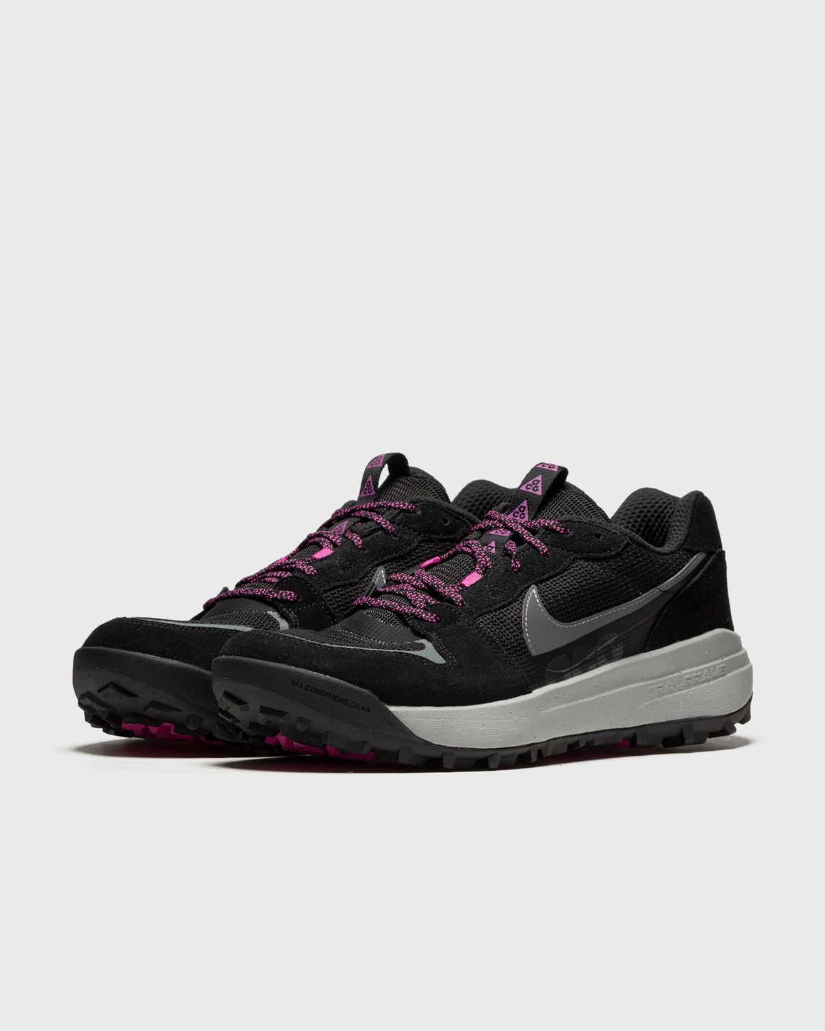 Nike ACG Lowcate Black | BSTN Store