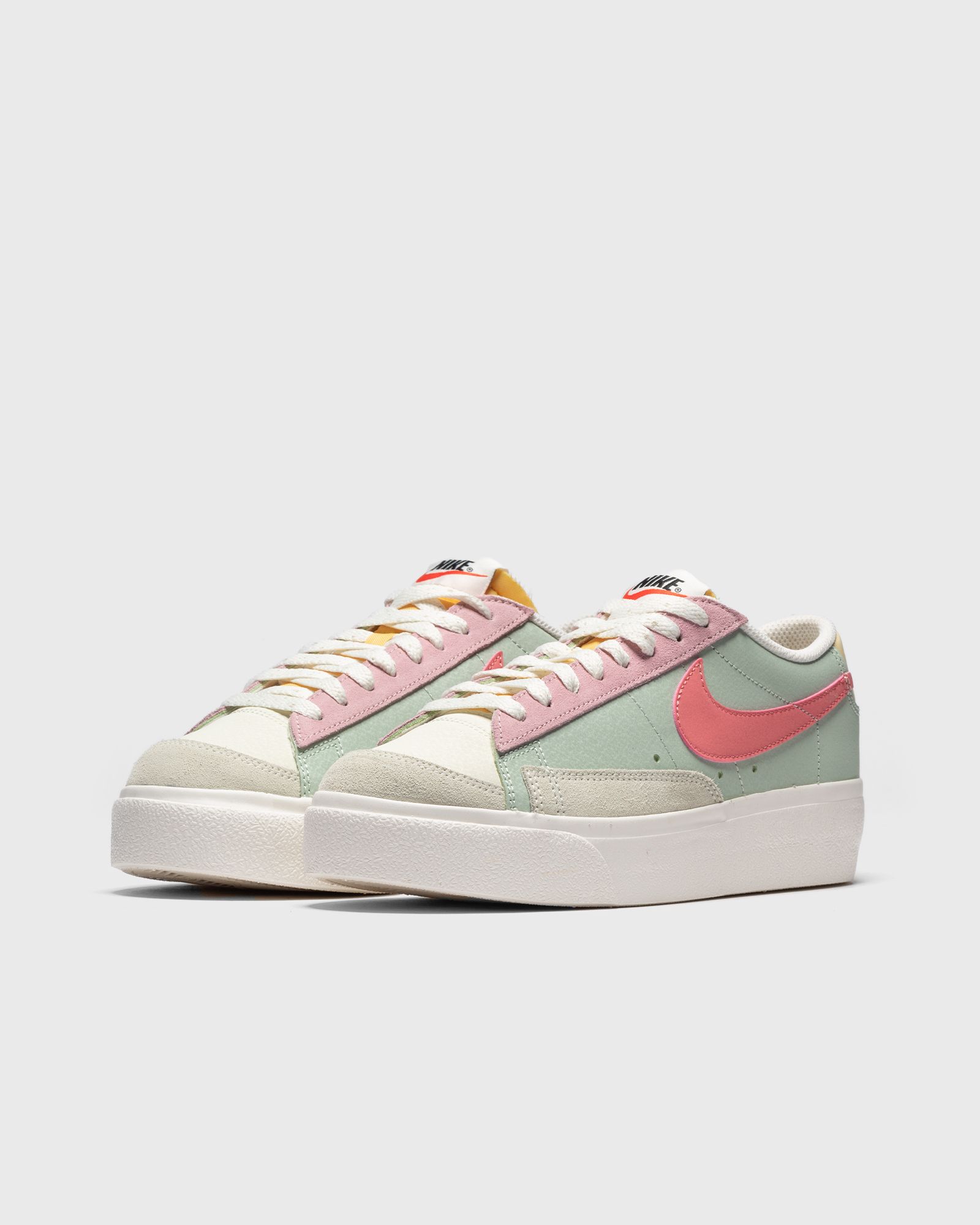WMNS Blazer Low Platform 'SEAFOAM'