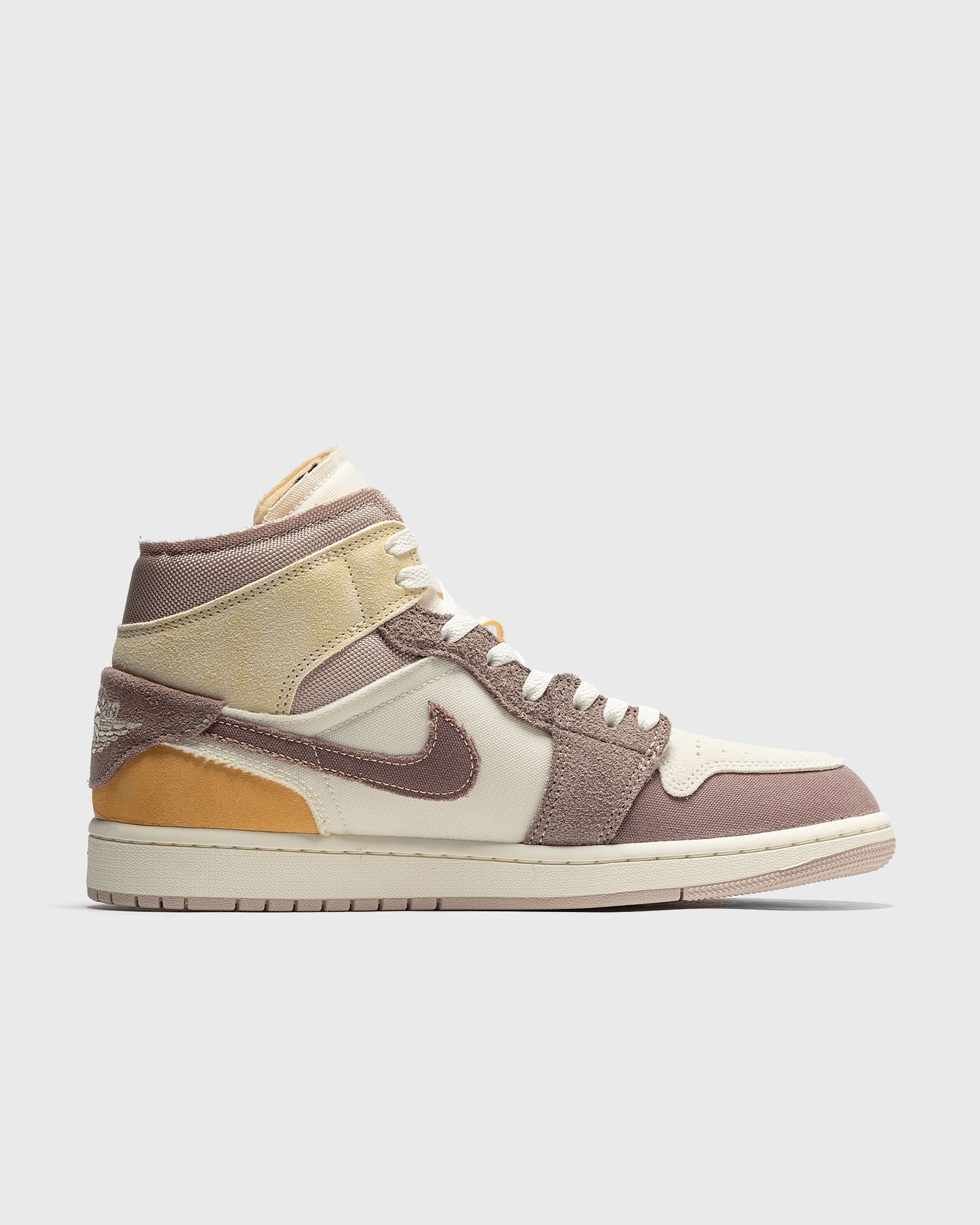 Air Jordan 1 Mid SE Craft 'Inside Out'