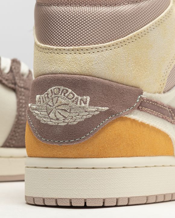 Air Jordan 1 Mid SE Craft 'Inside Out'
