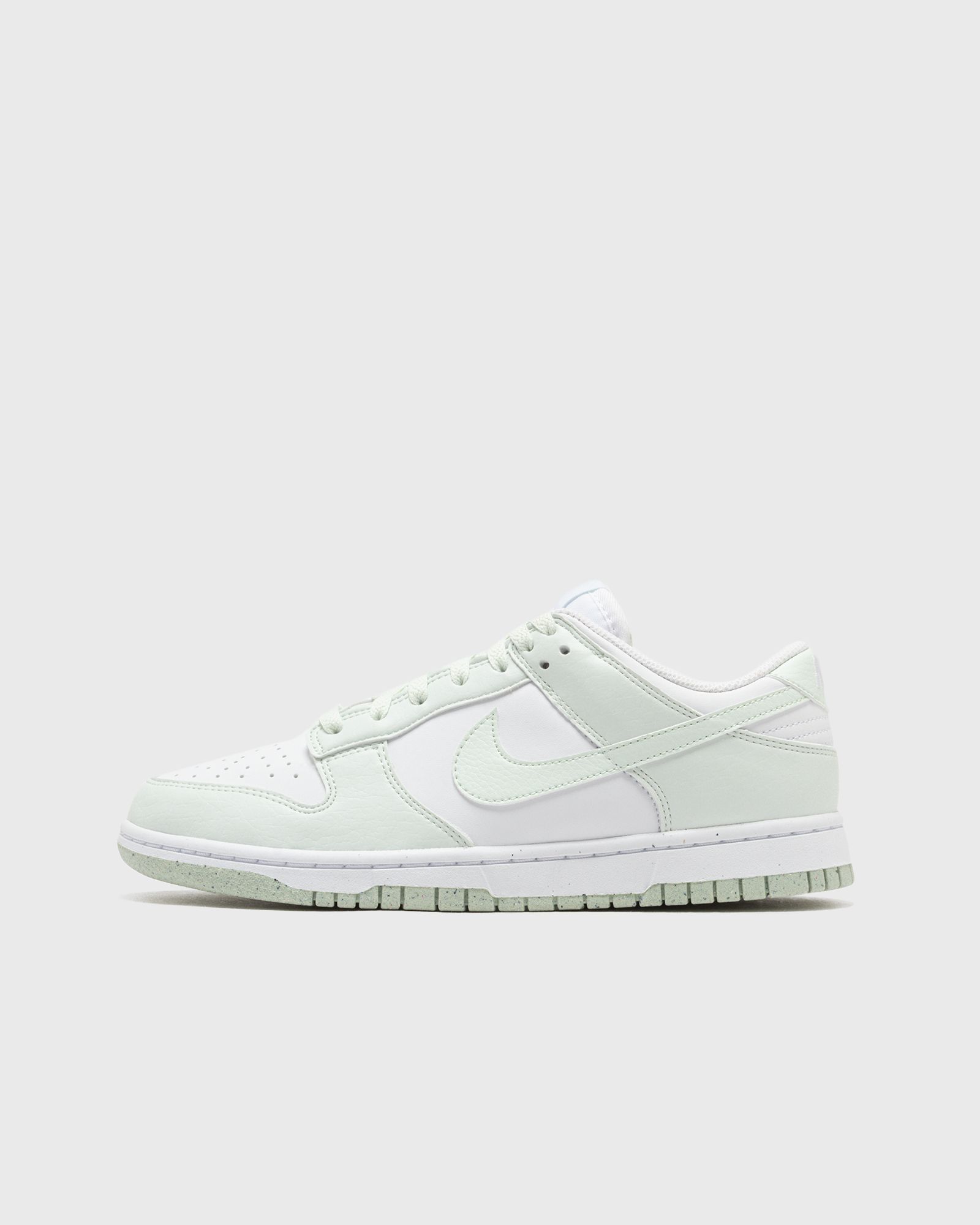 WMNS DUNK LOW NEXT NATURE