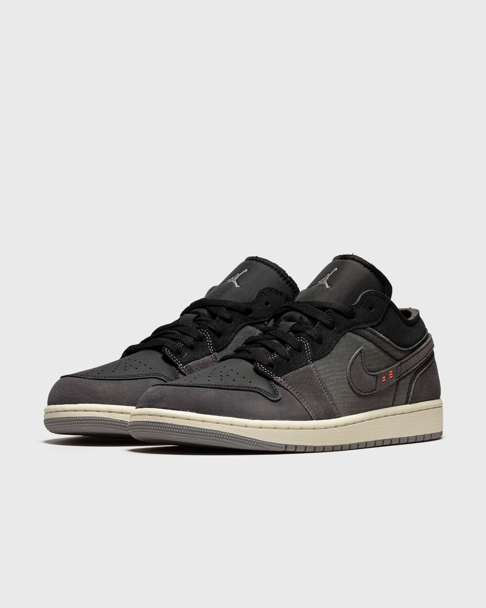 Air Jordan 1 Low SE Craft