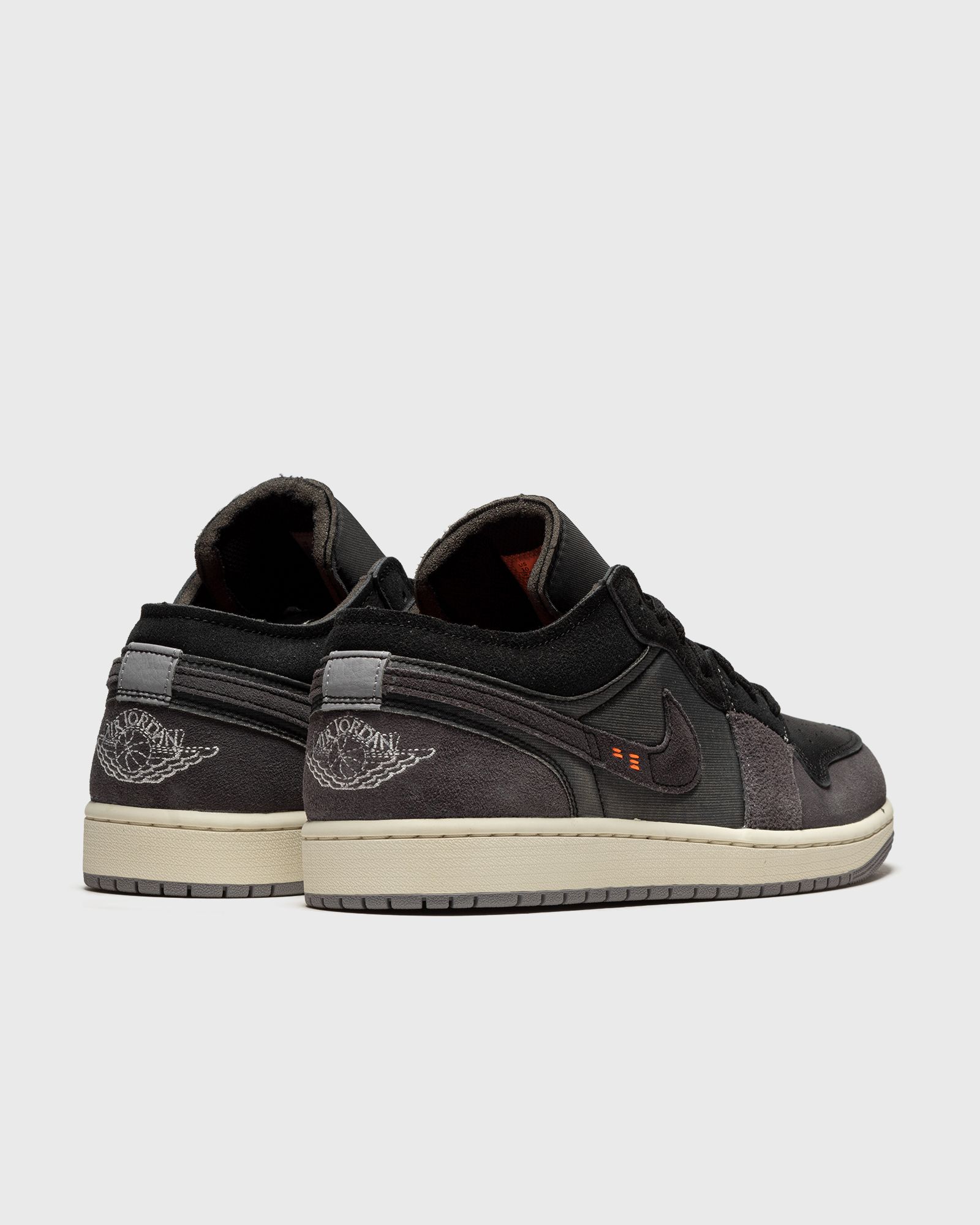 Air Jordan 1 Low SE Craft
