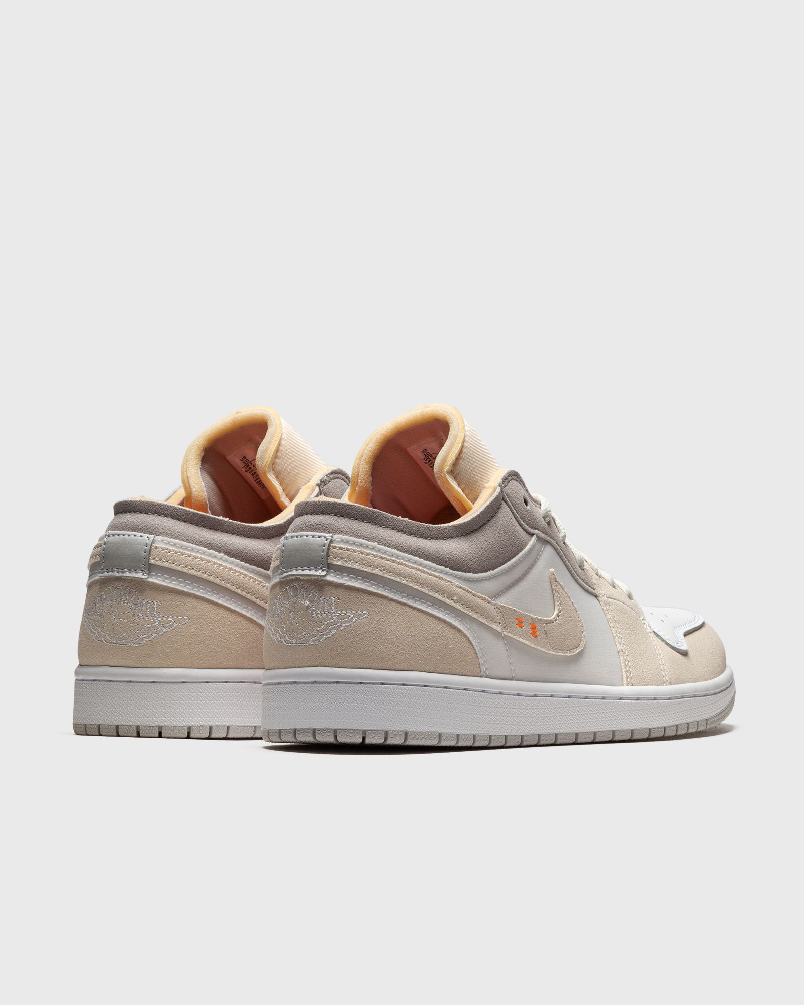 AIR JORDAN 1 LOW SE CRAFT "INSIDE OUT"