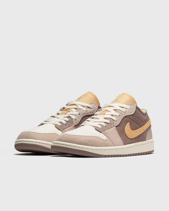 Air Jordan 1 Low SE Craft 'Inside Out'