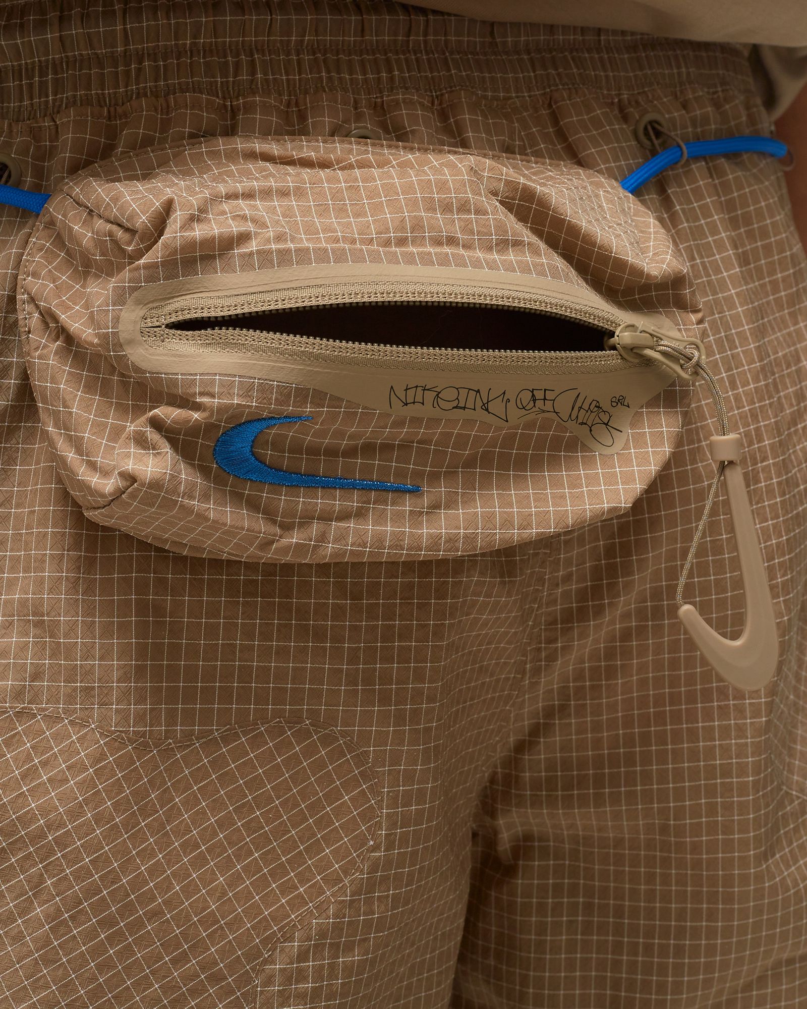 OFF-WHITE NRG WOVEN SHORT