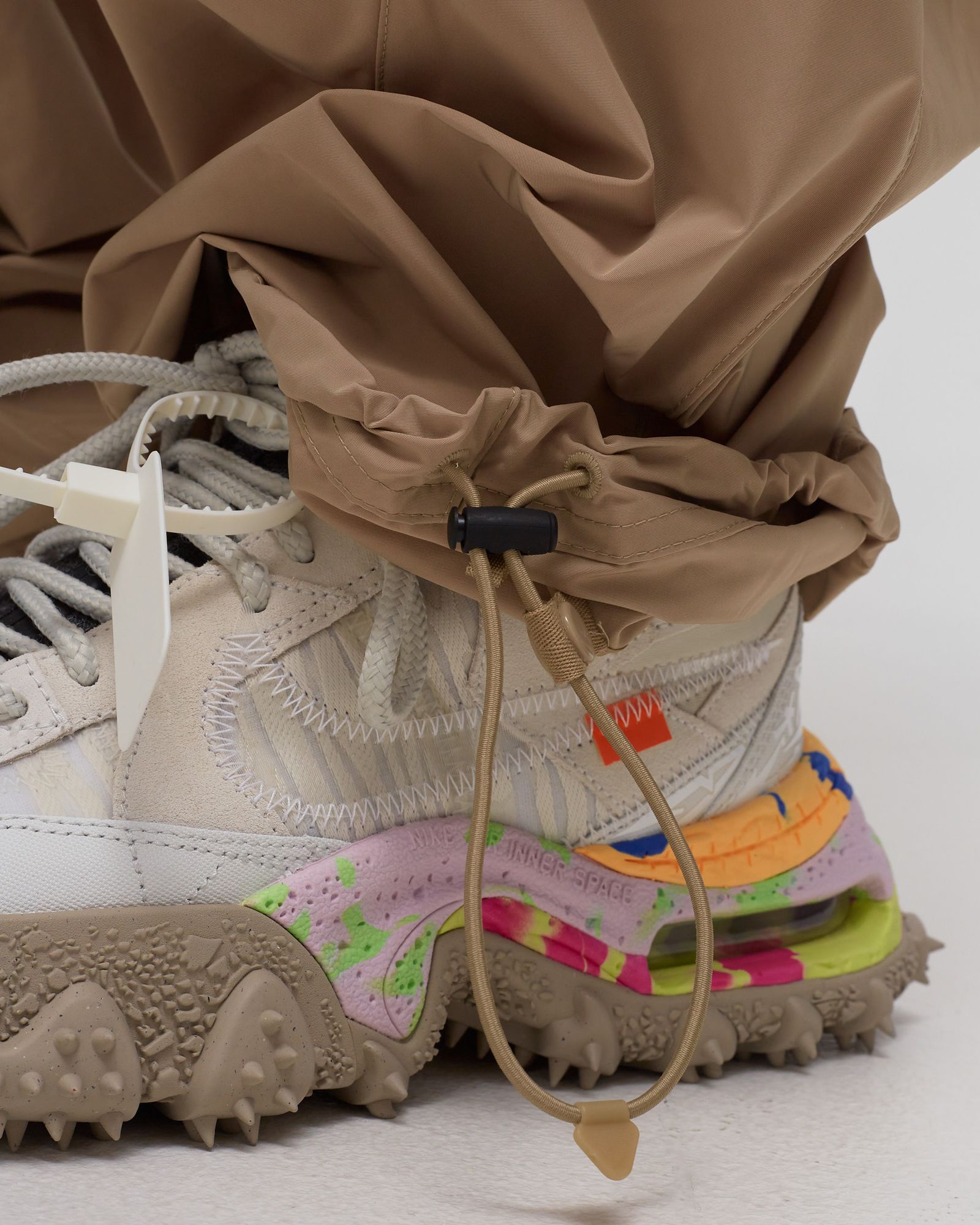 OFF-WHITE NRG CL TRACKSUIT