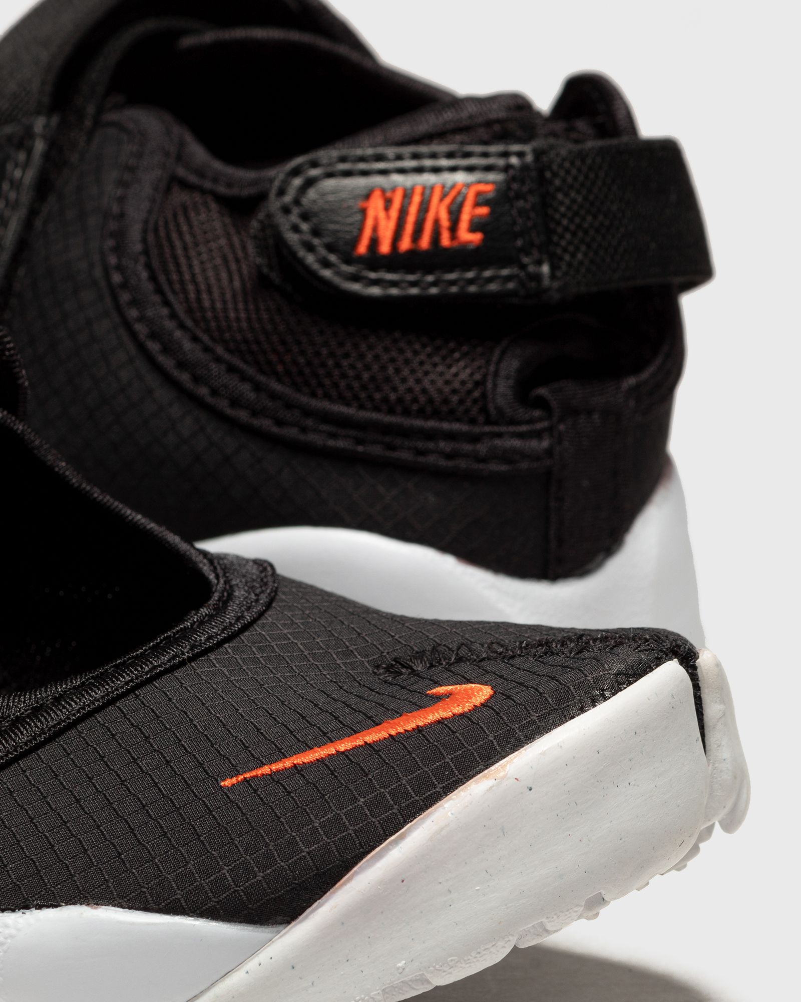 WMNS Air Rift Breathe