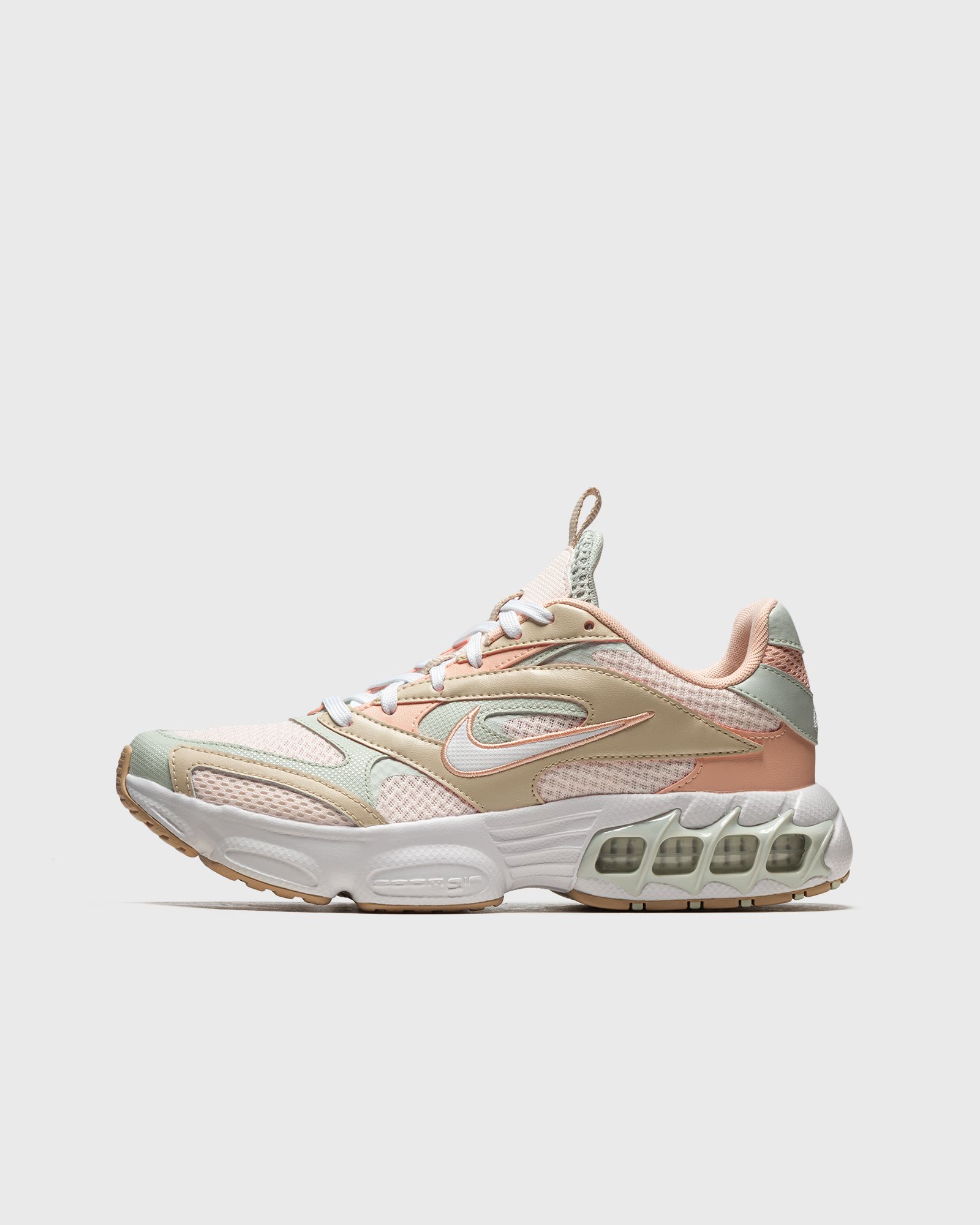 WMNS Zoom Air Fire